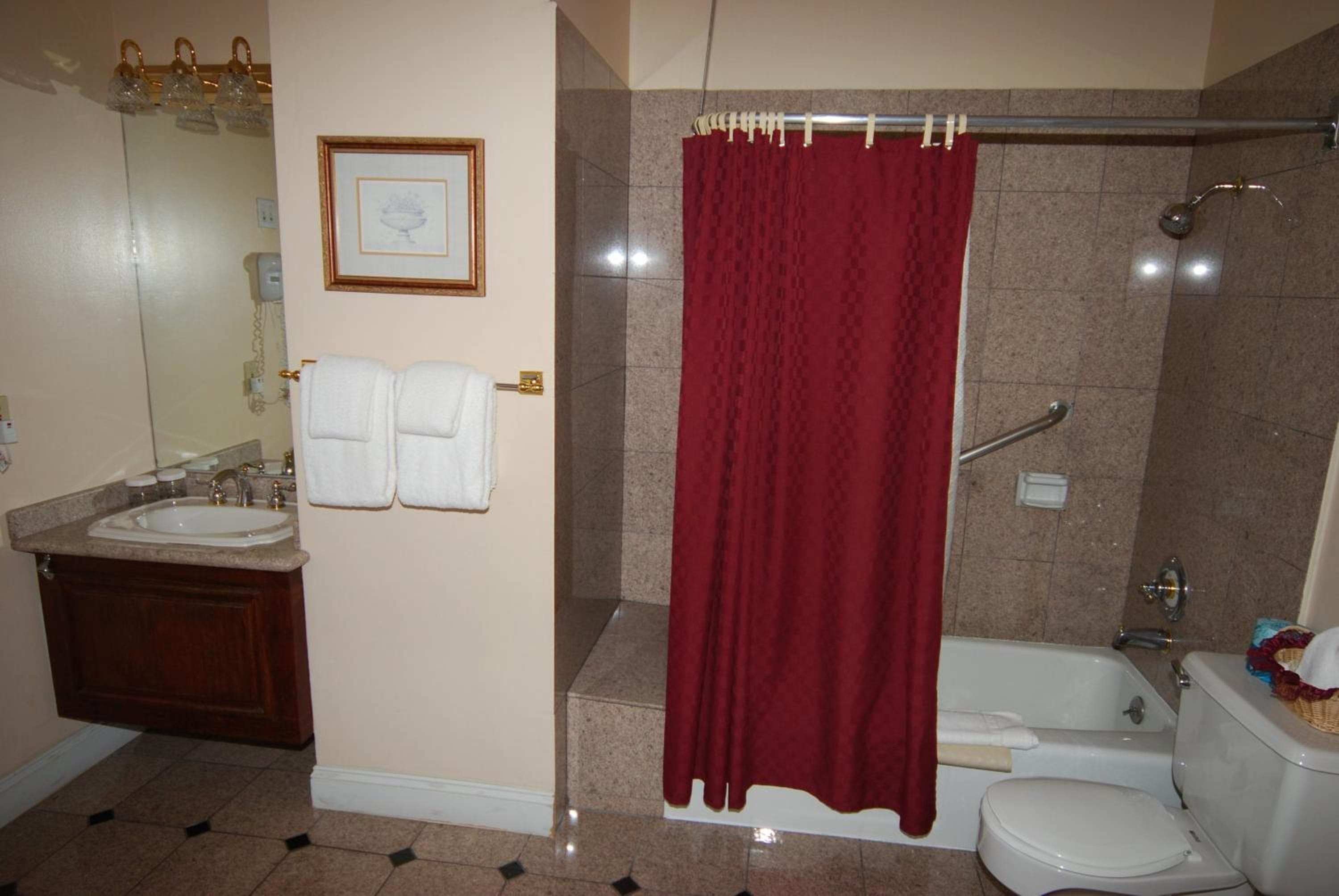 Queen Anne Hotel
