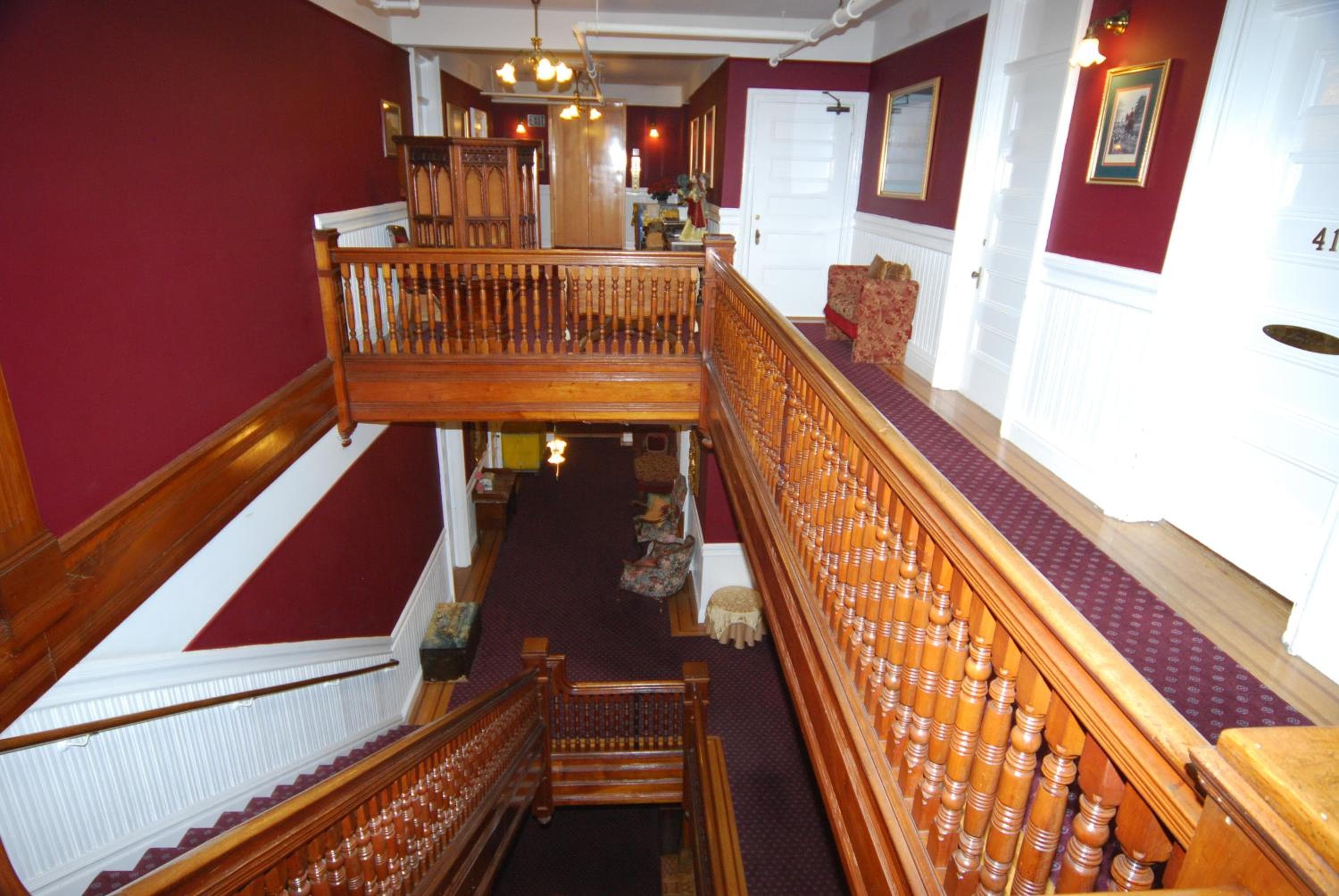 Queen Anne Hotel