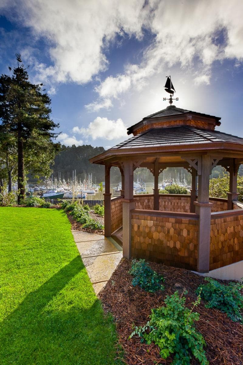 Noyo Harbor Inn