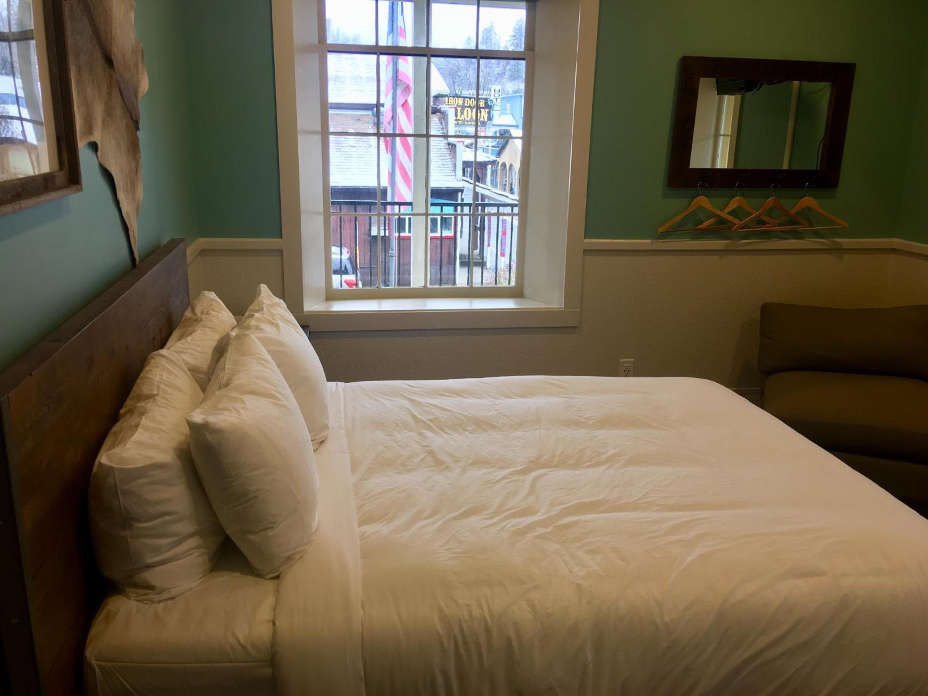 The Groveland Hotel
