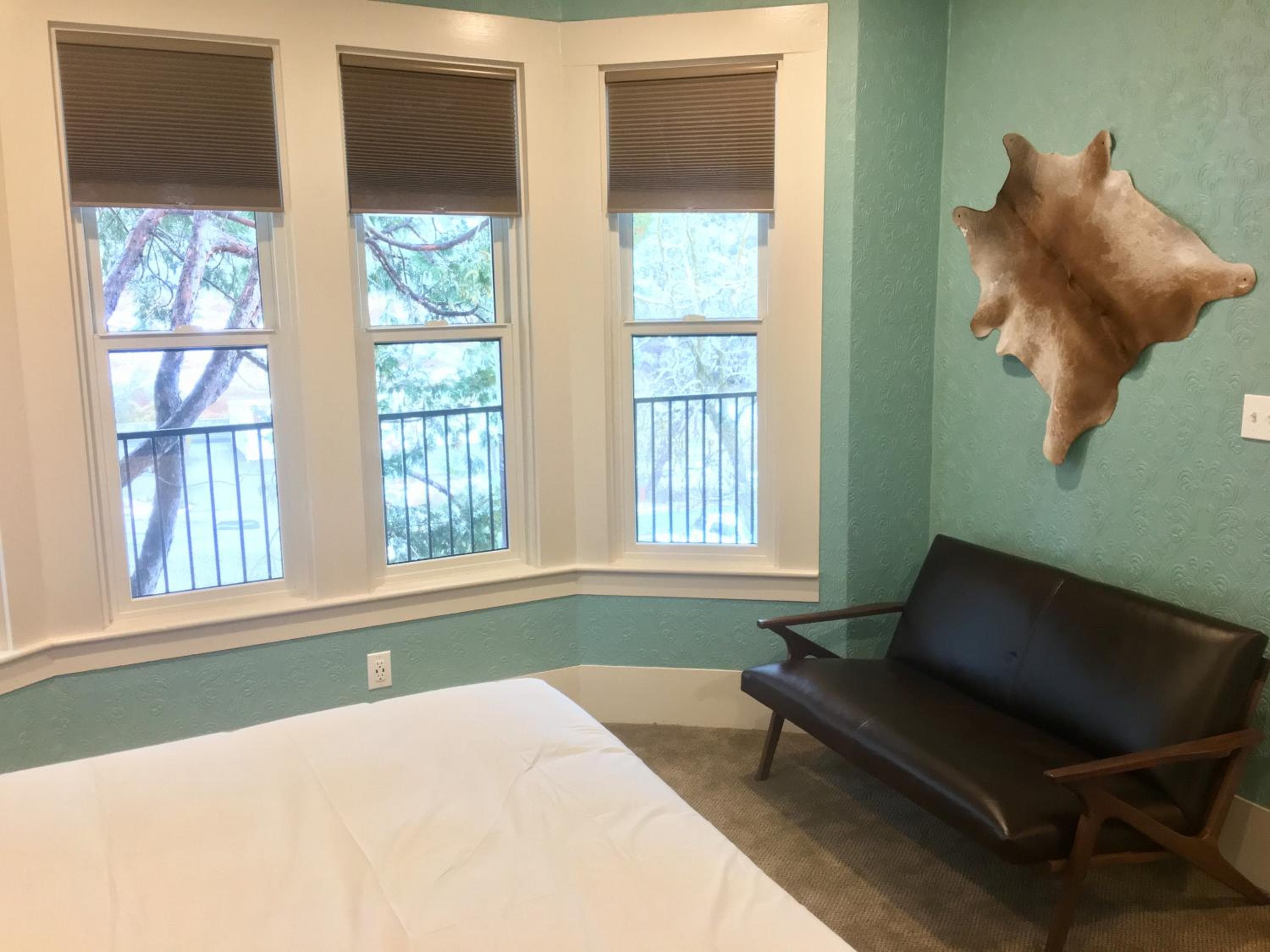 The Groveland Hotel