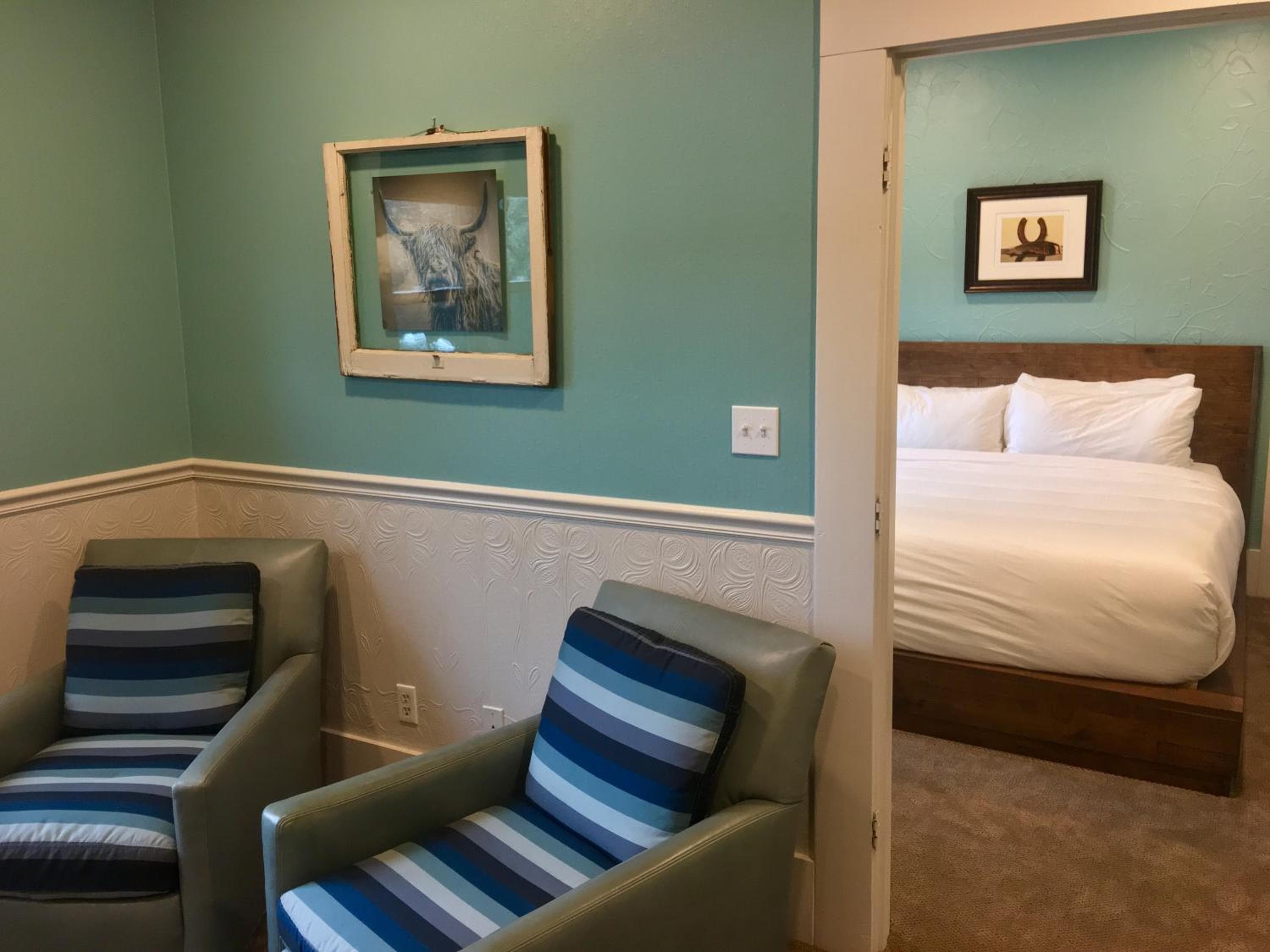The Groveland Hotel
