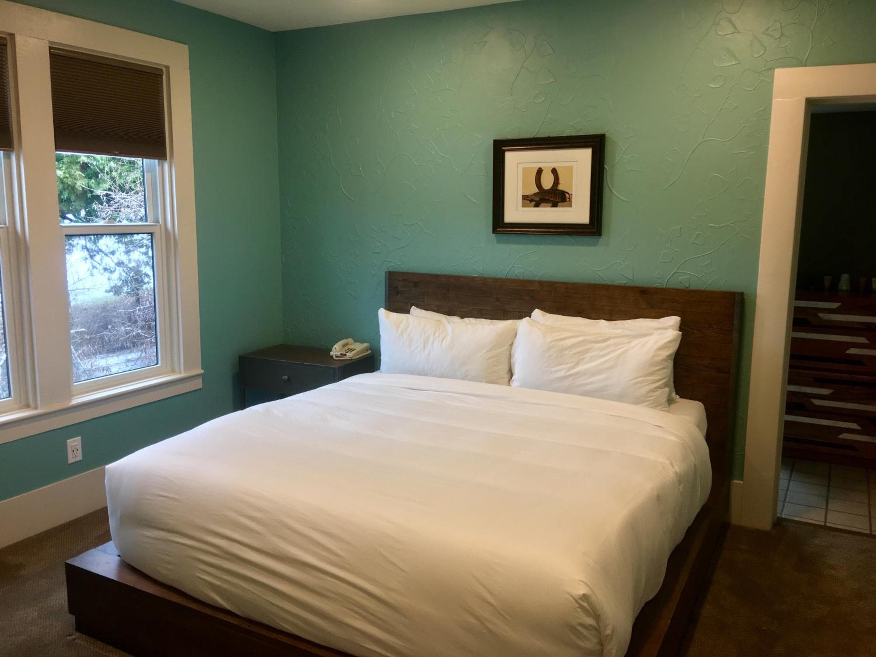 The Groveland Hotel