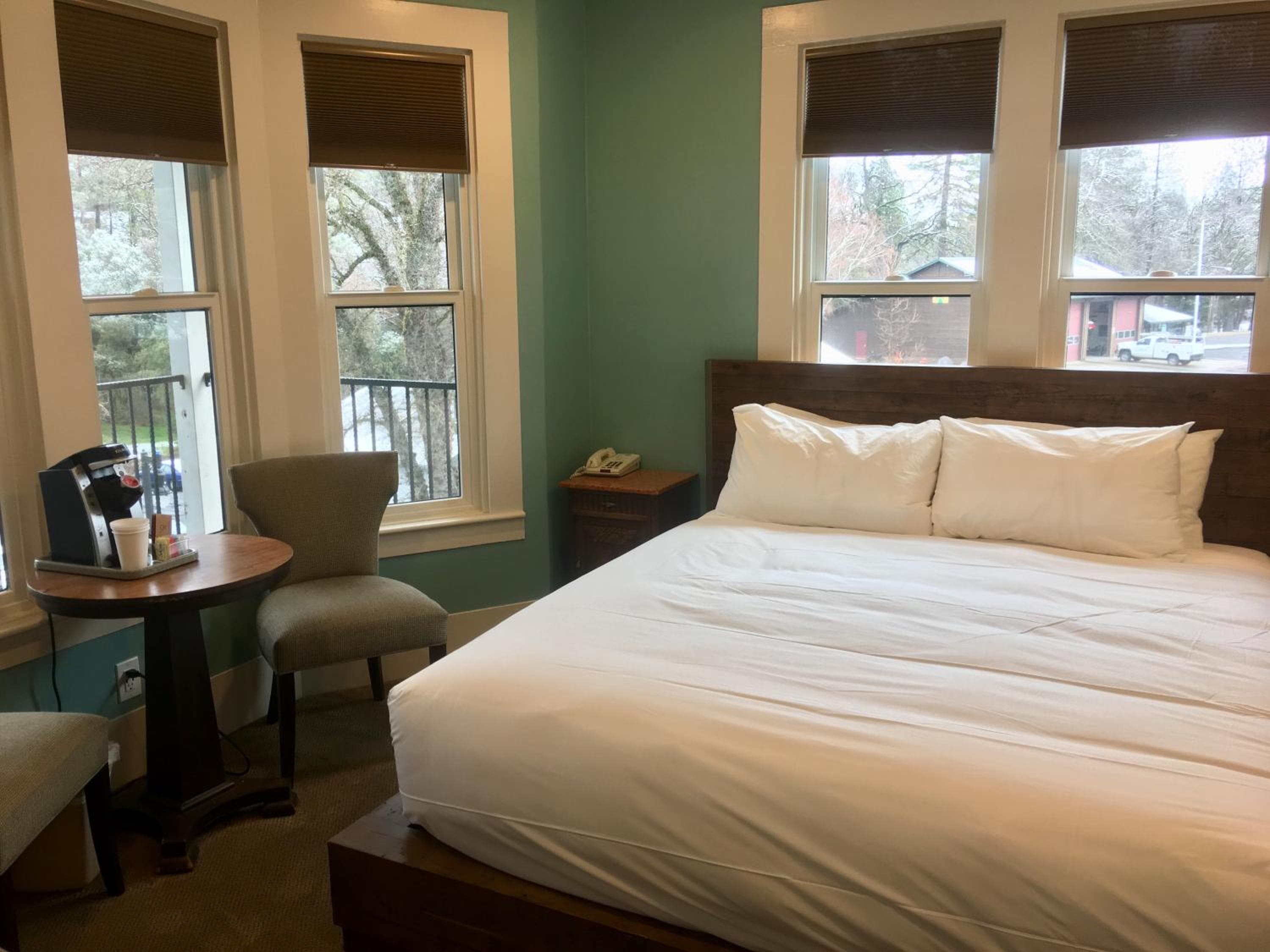 The Groveland Hotel