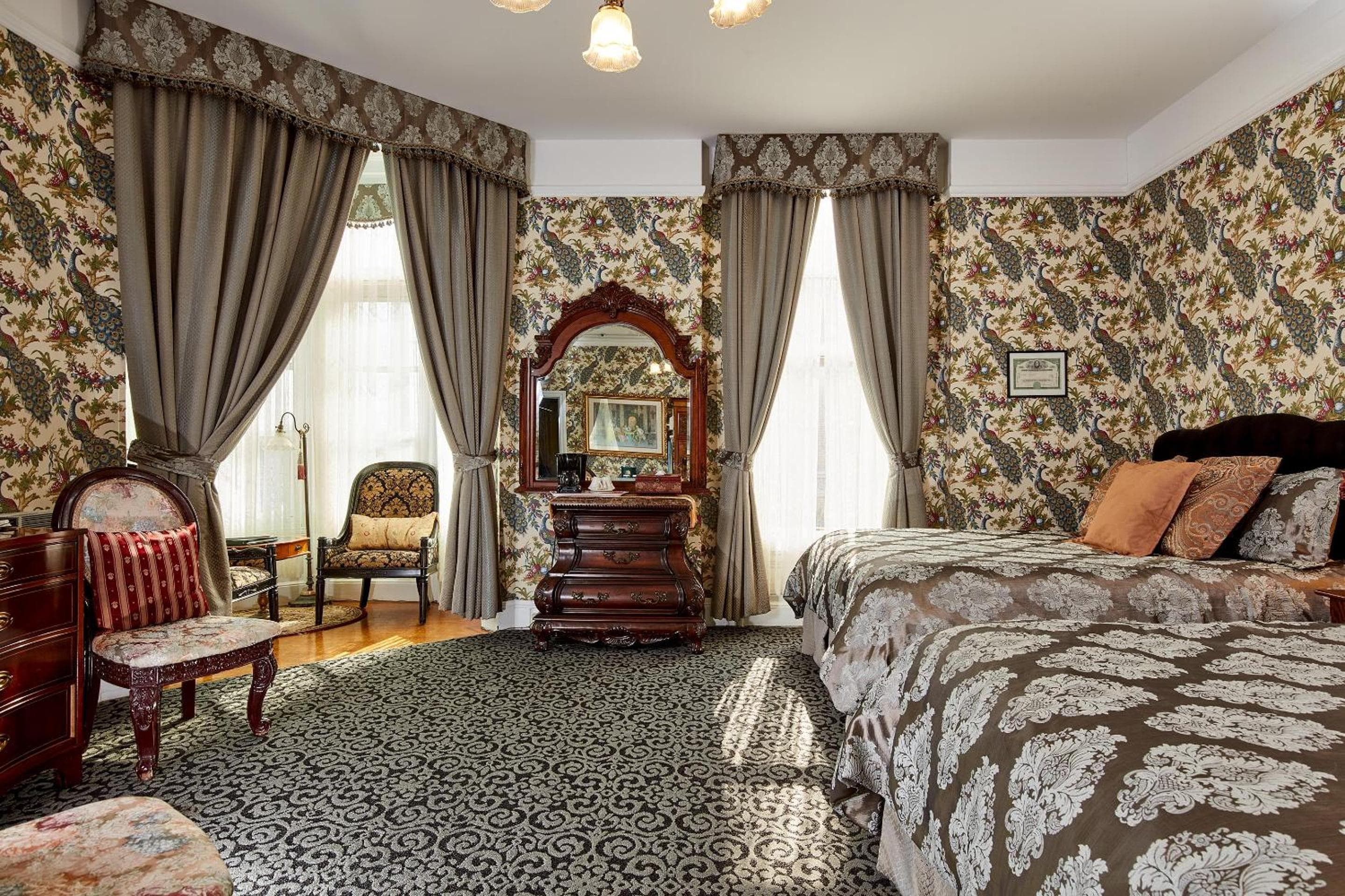 Queen Anne Hotel