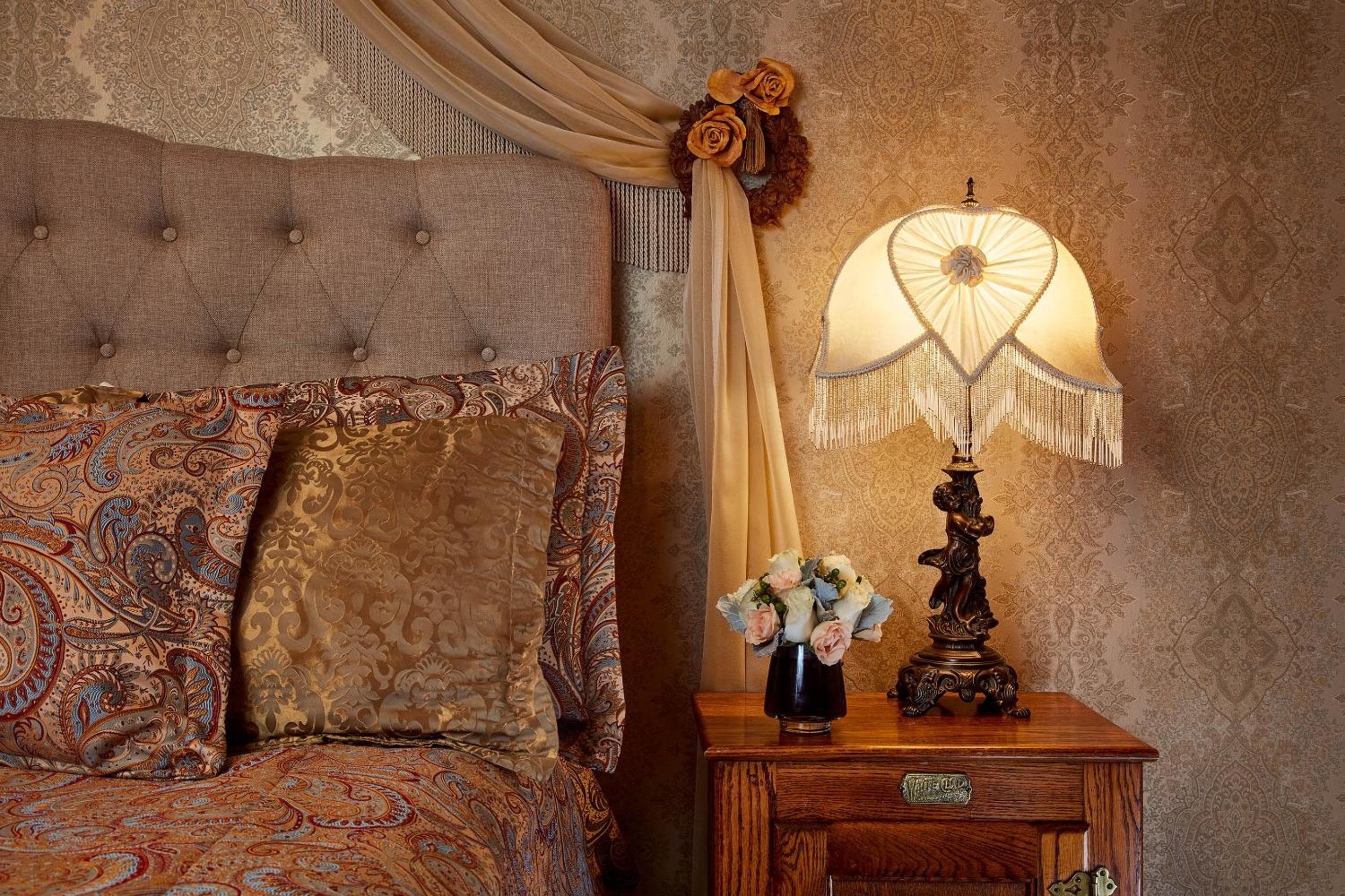 Queen Anne Hotel