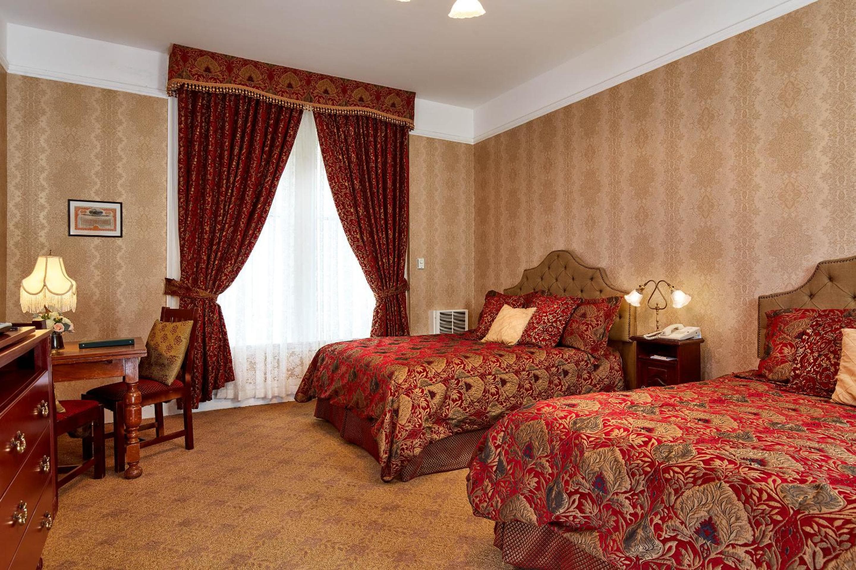 Queen Anne Hotel