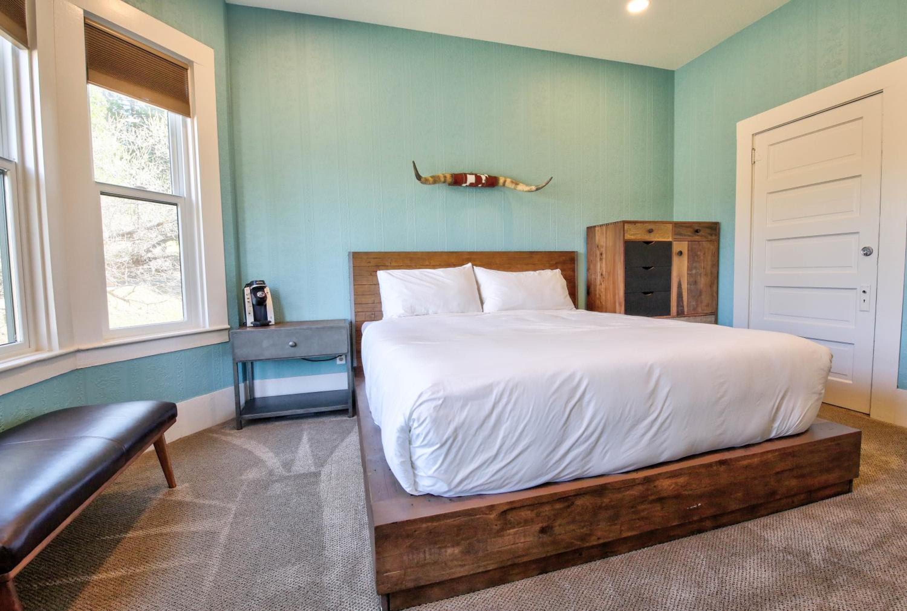 The Groveland Hotel