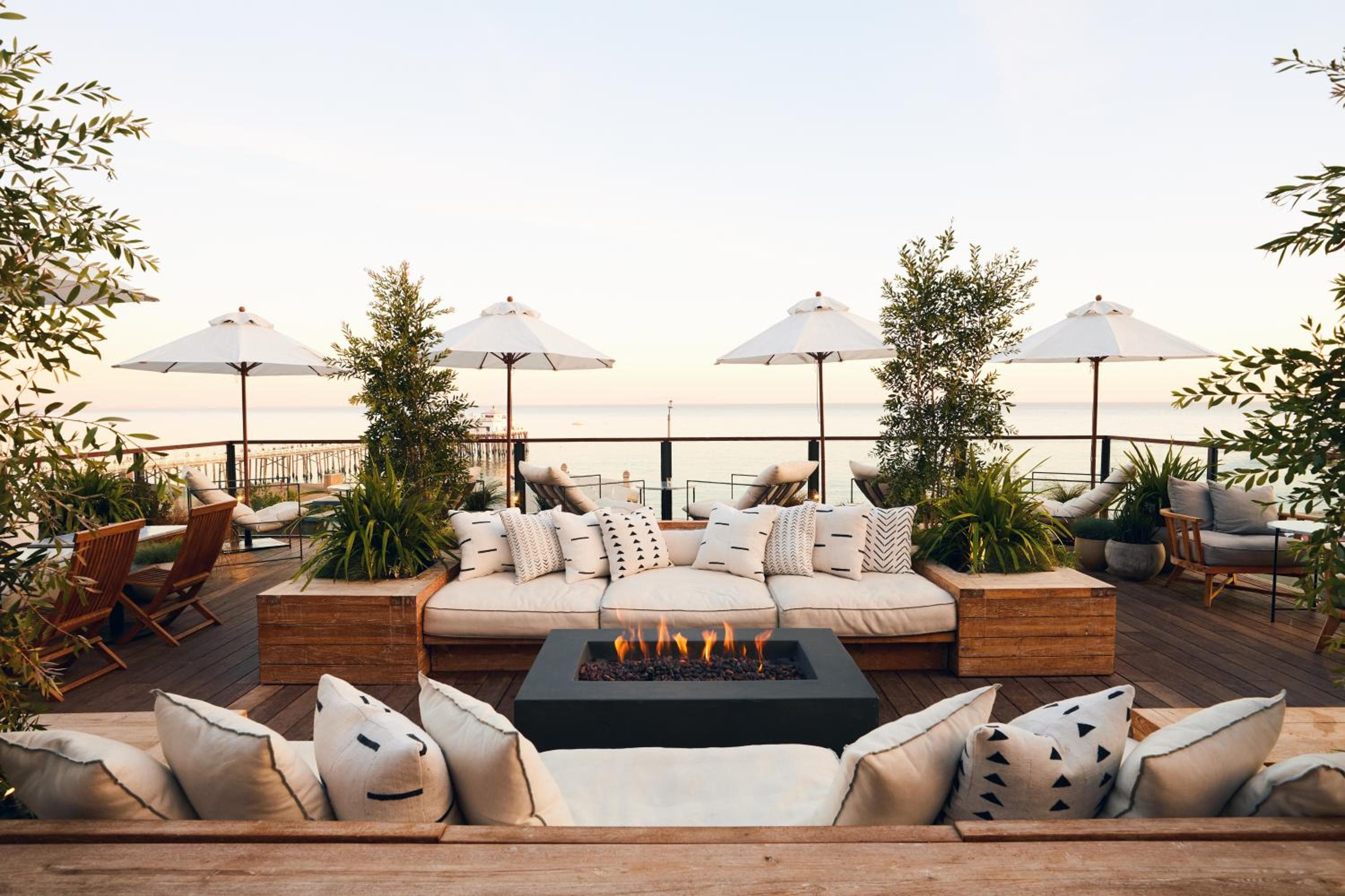 The Surfrider Hotel