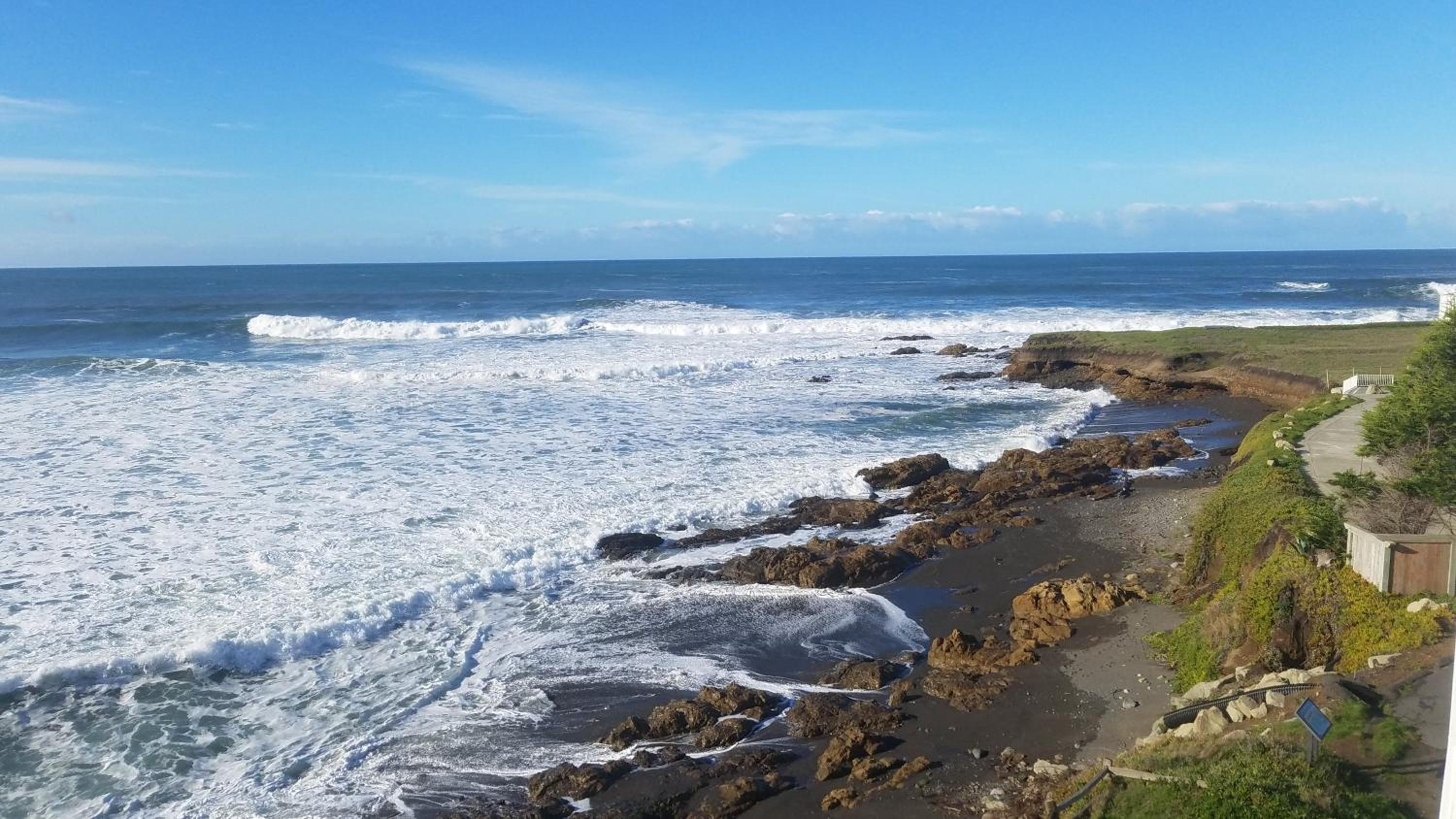 Oceanfront Inn at Shelter Cove
