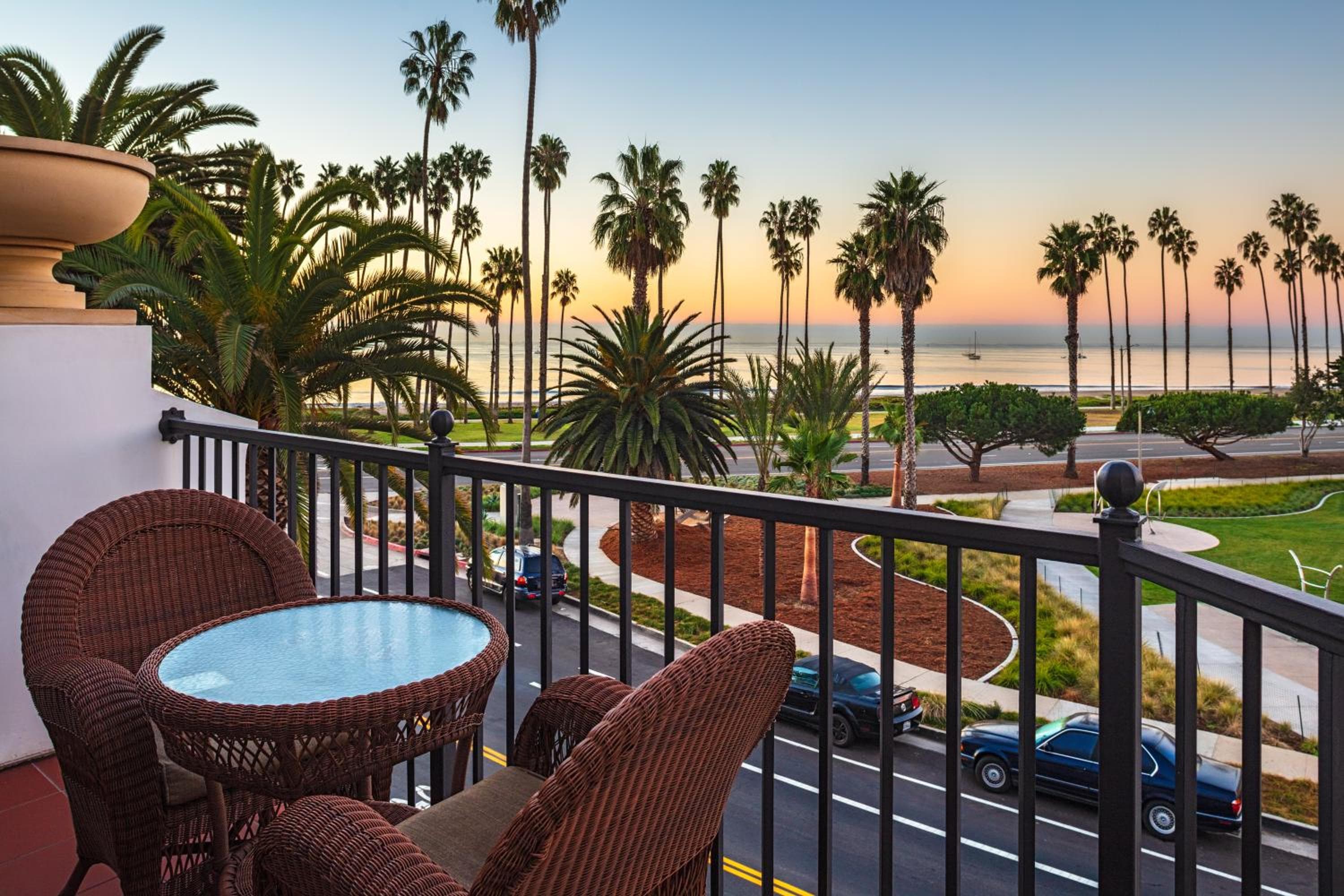 Santa Barbara Inn
