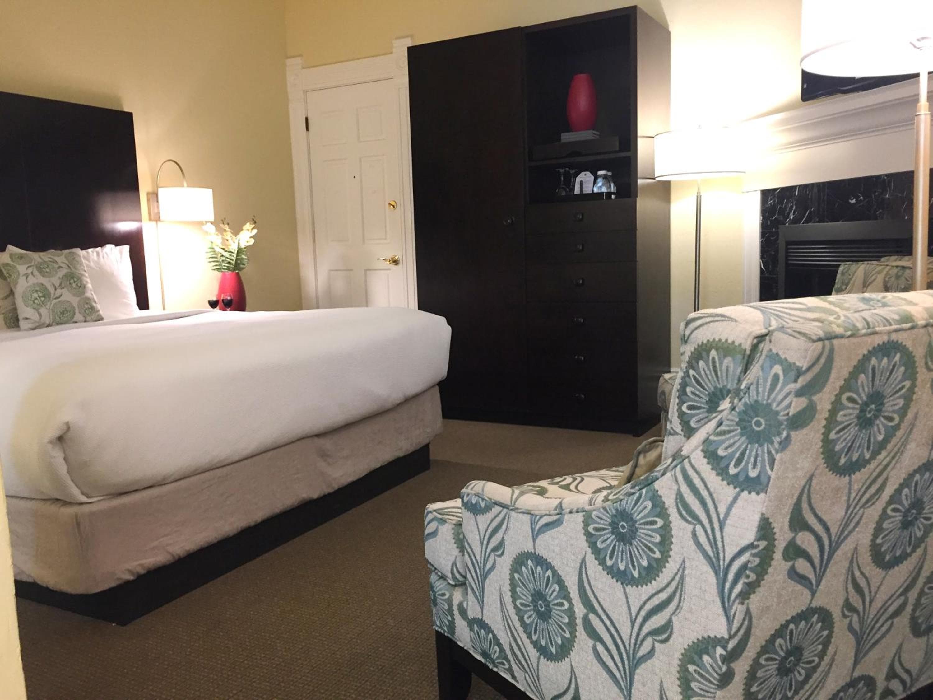 Healdsburg Inn on the Plaza