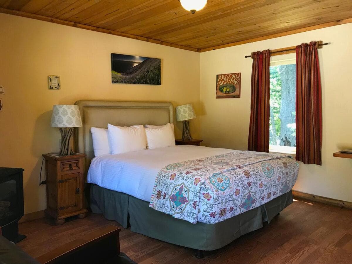 Fernwood Resort & Campground