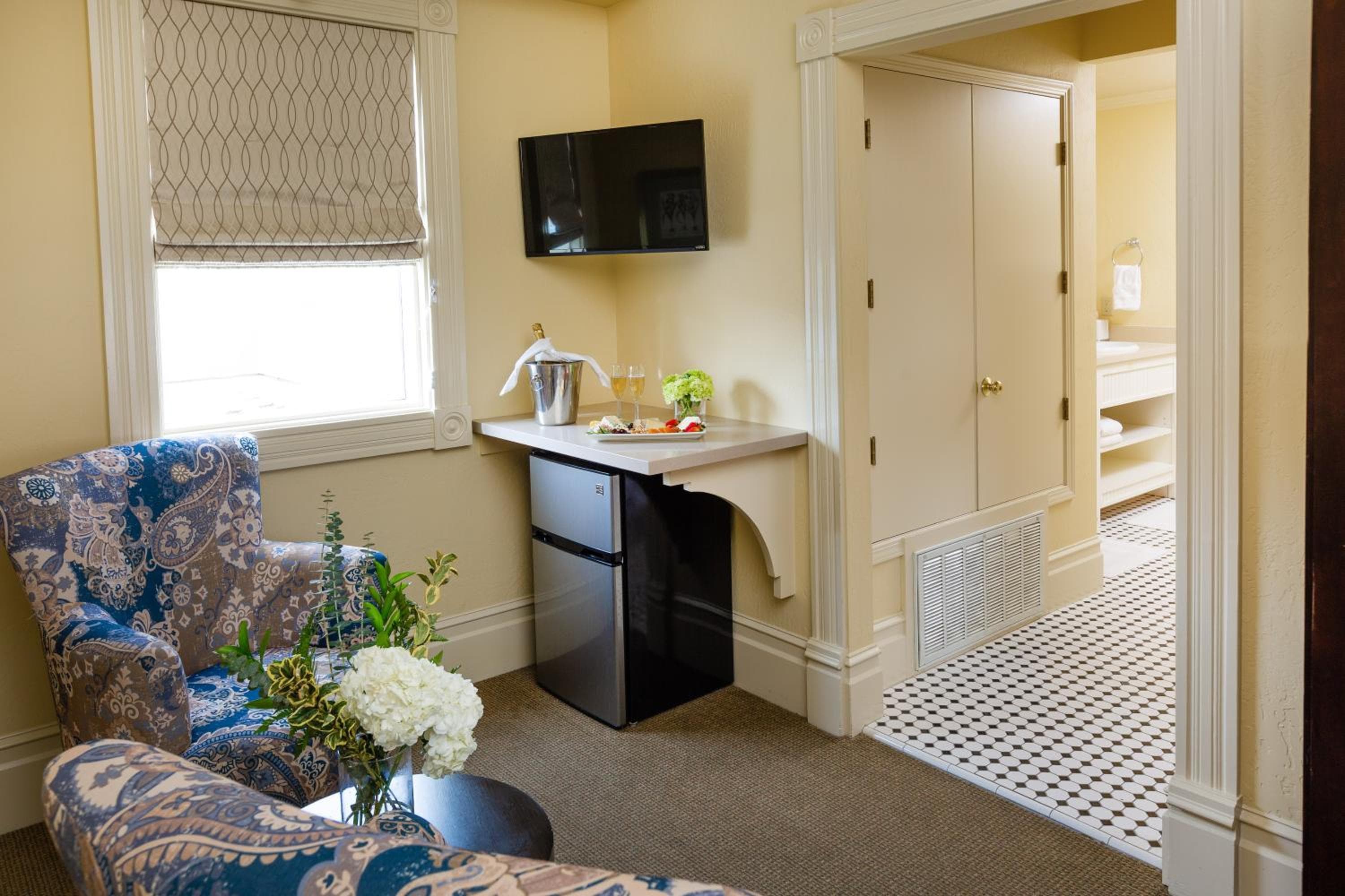 Healdsburg Inn on the Plaza