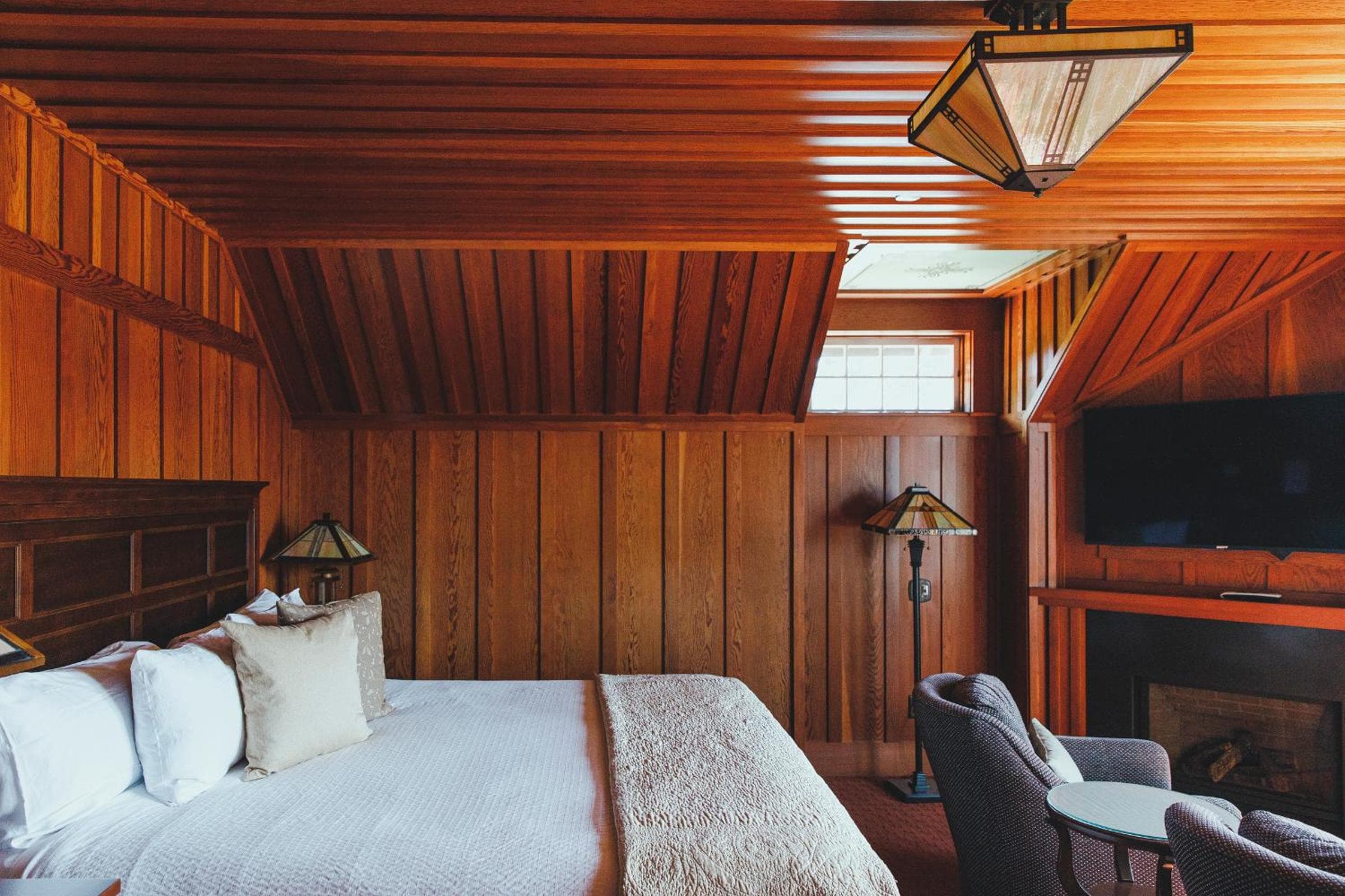 Noyo Harbor Inn