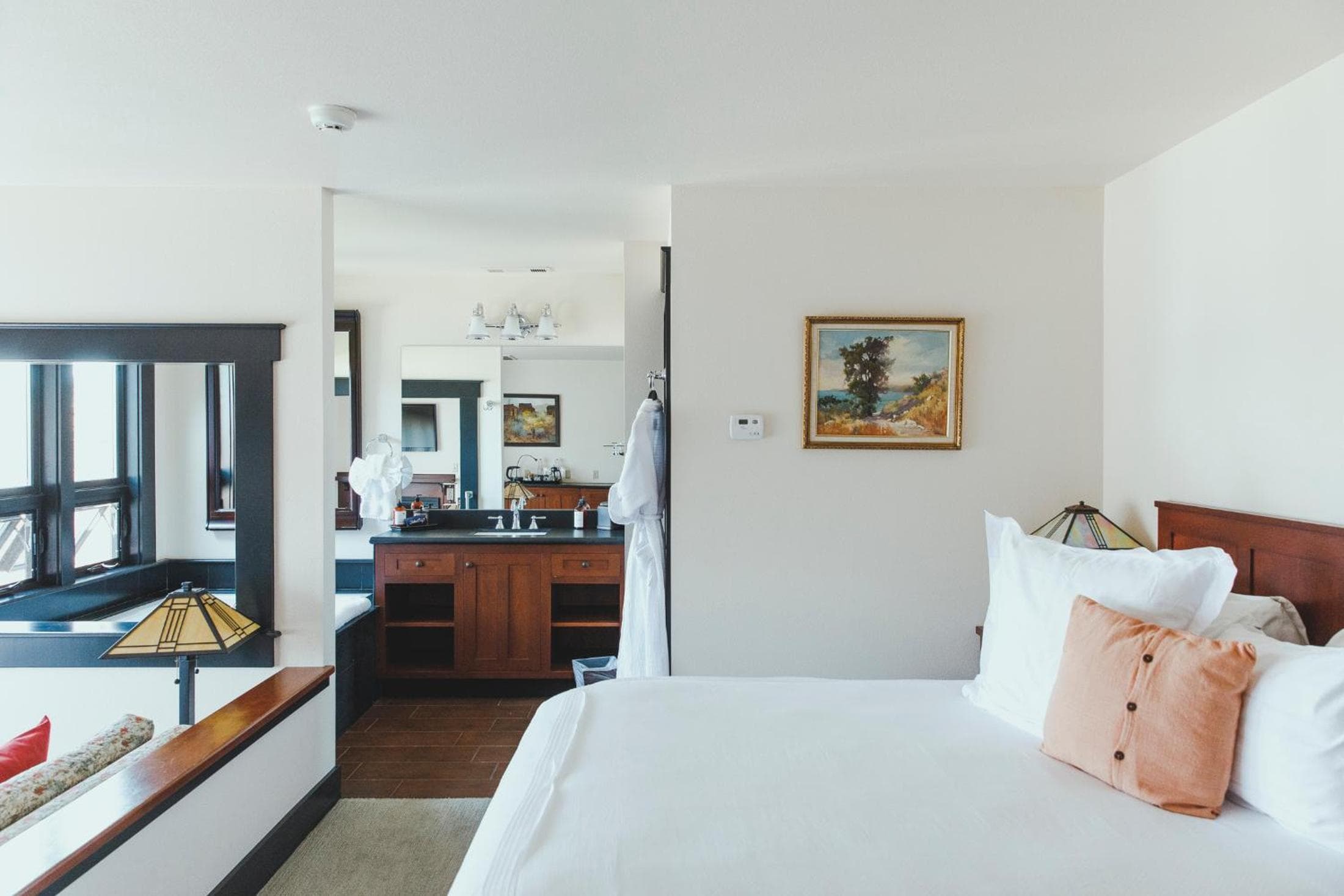 Noyo Harbor Inn