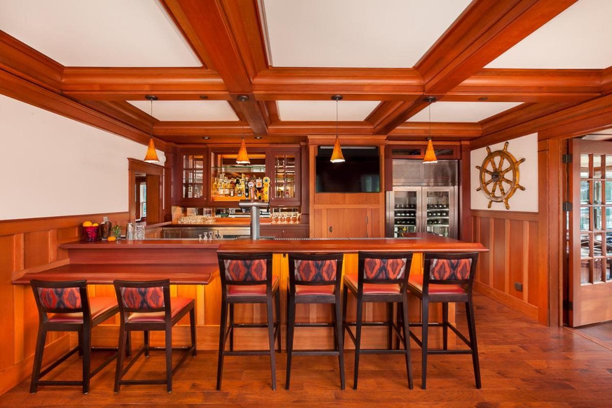 Noyo Harbor Inn