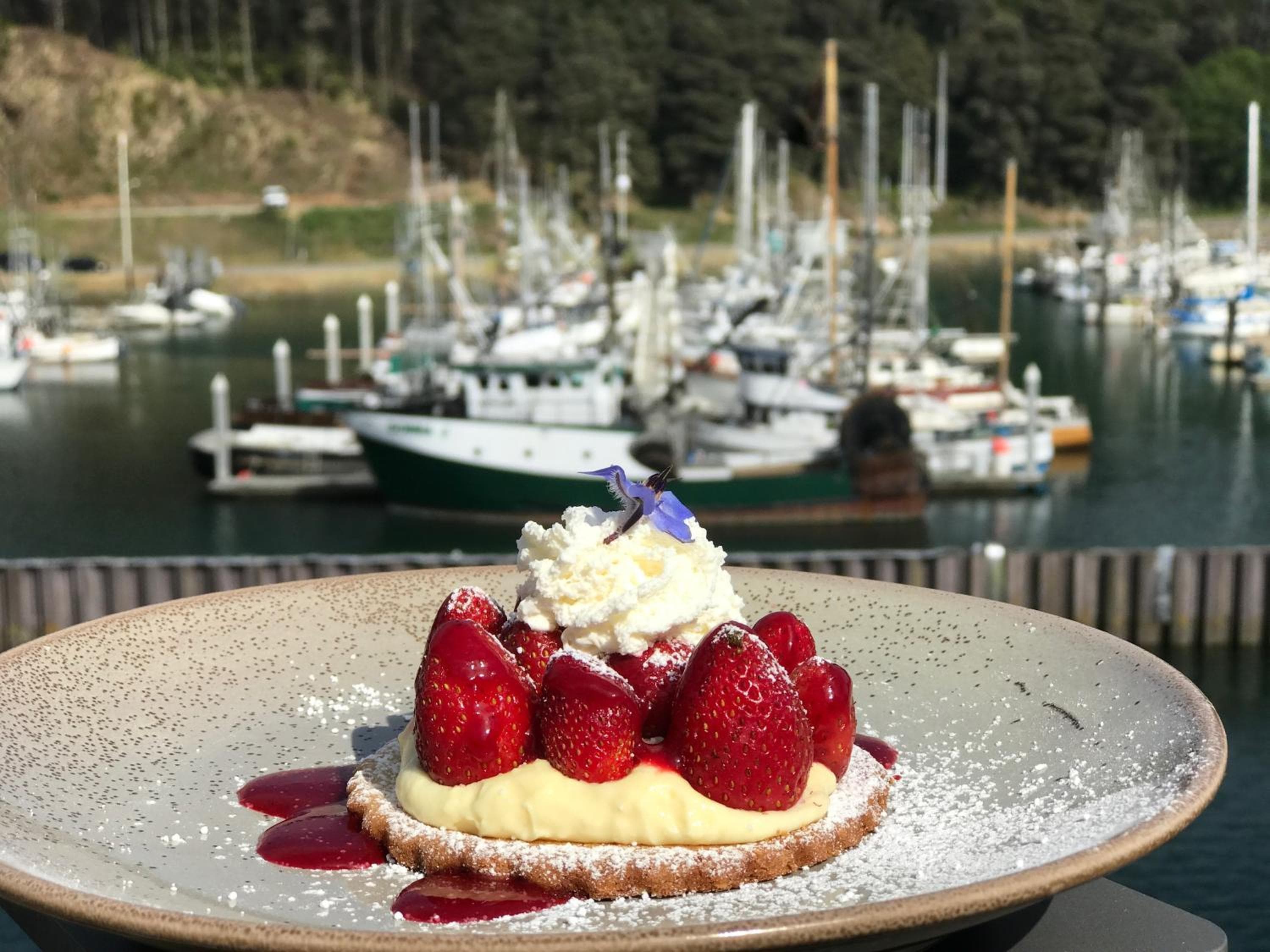 Noyo Harbor Inn