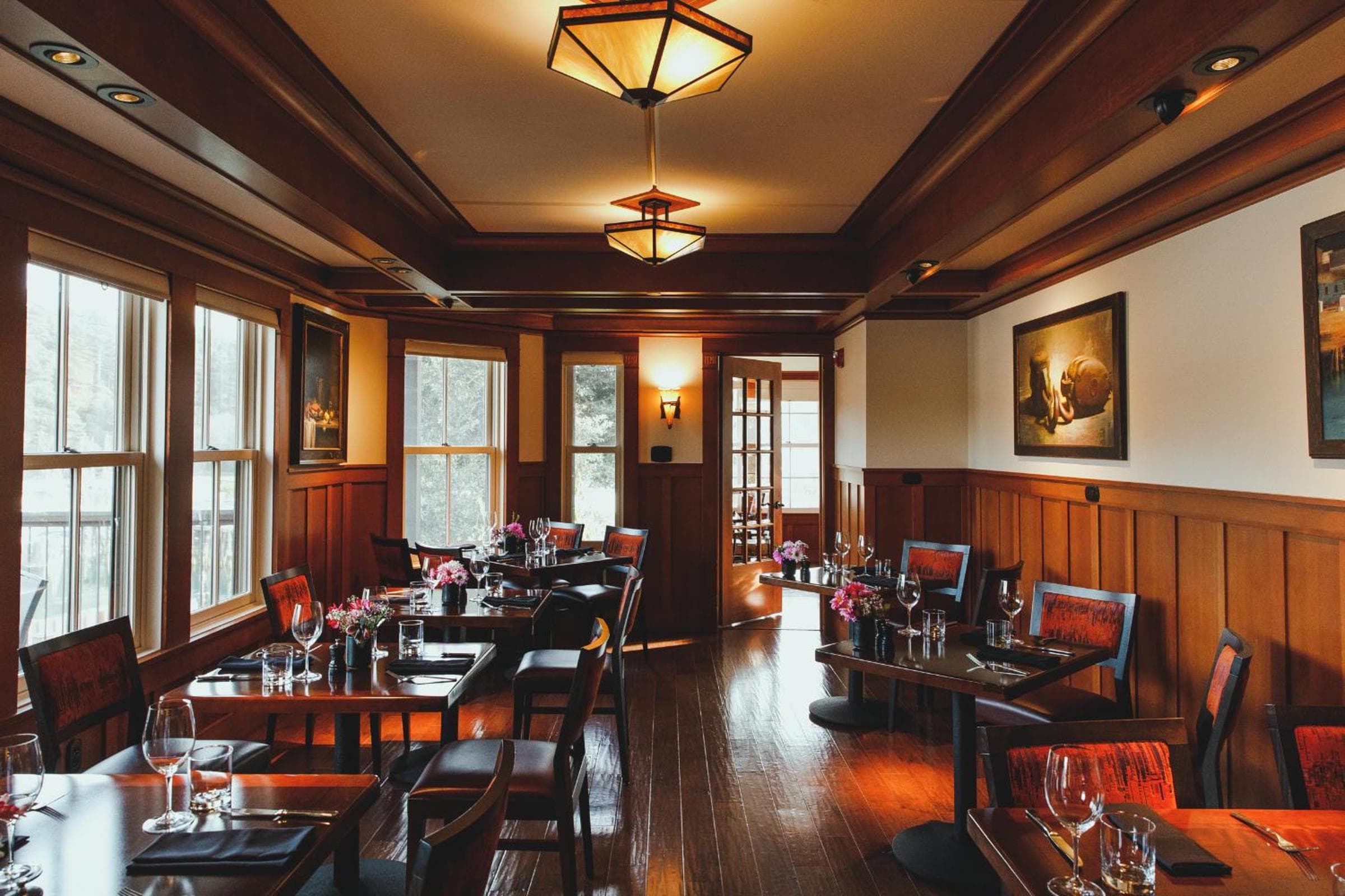 Noyo Harbor Inn