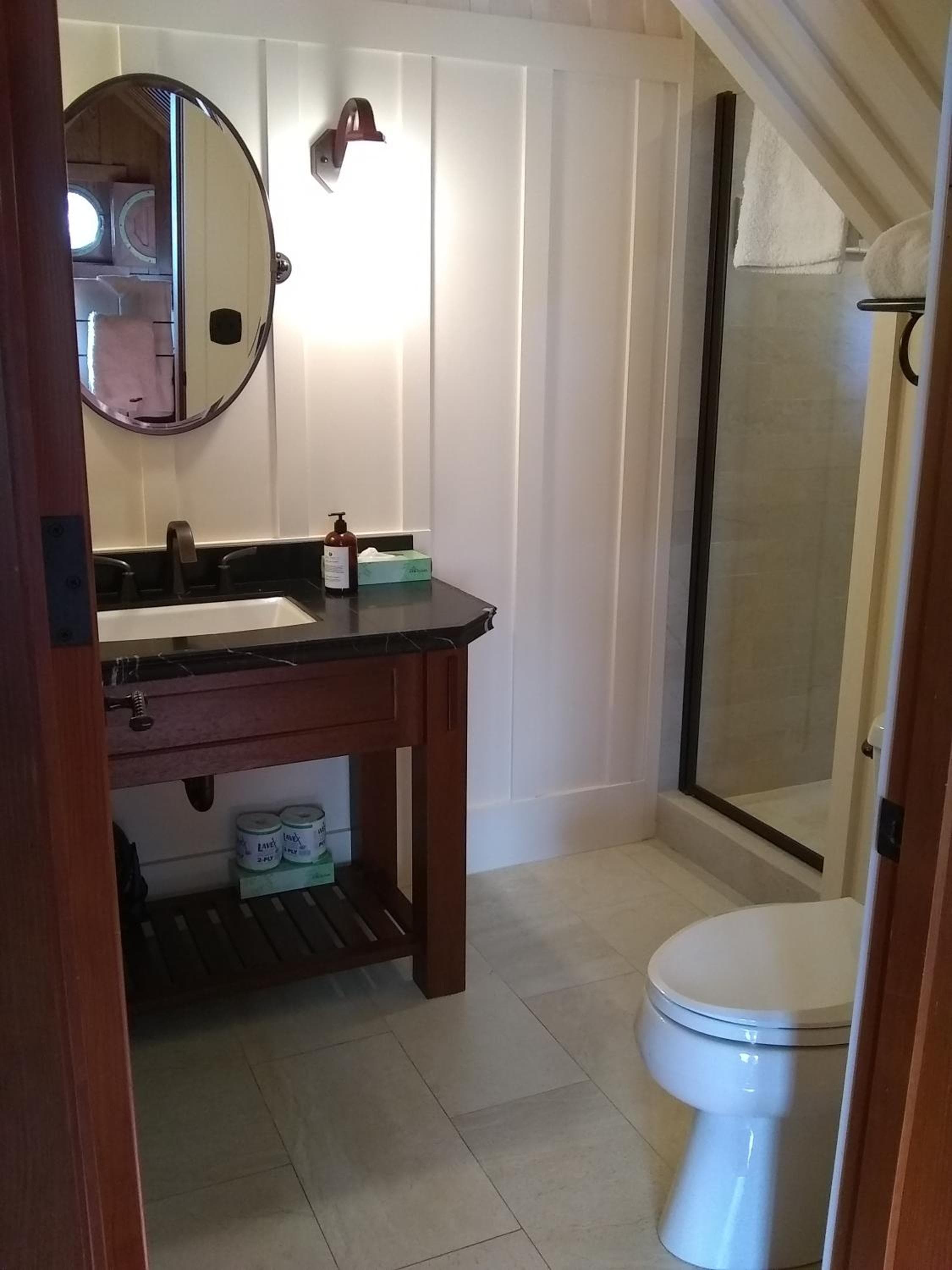 Noyo Harbor Inn