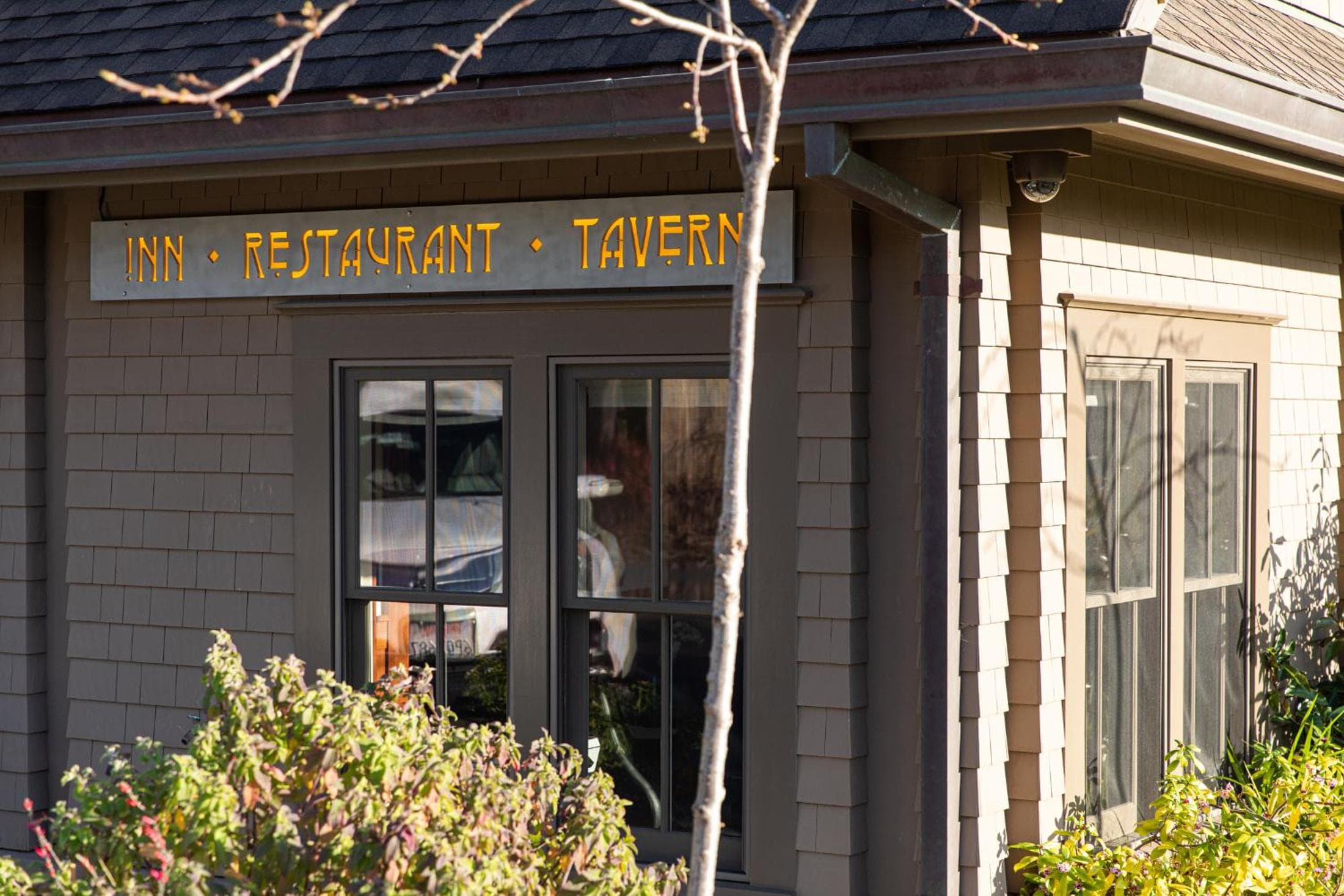 Noyo Harbor Inn