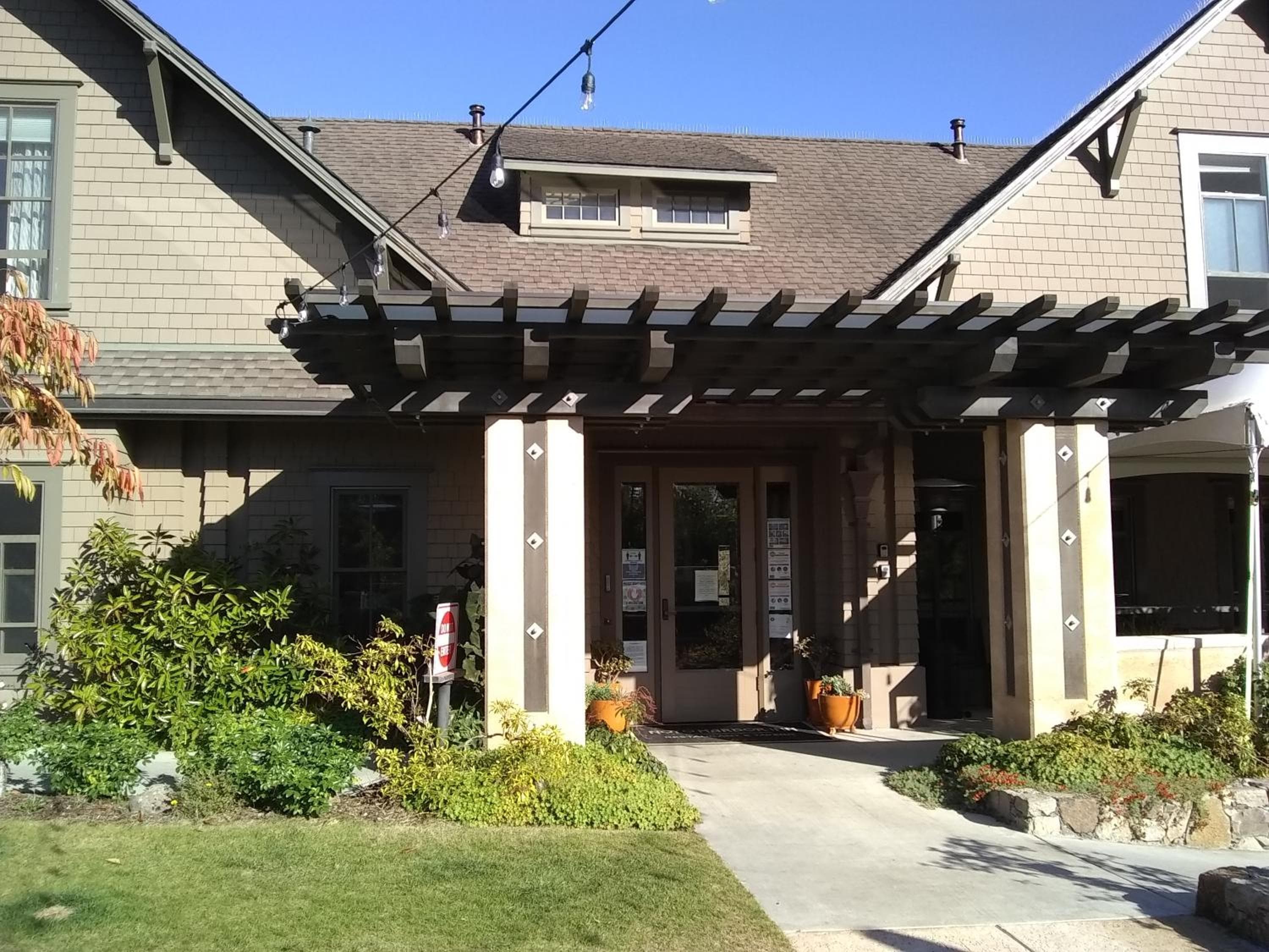 Noyo Harbor Inn