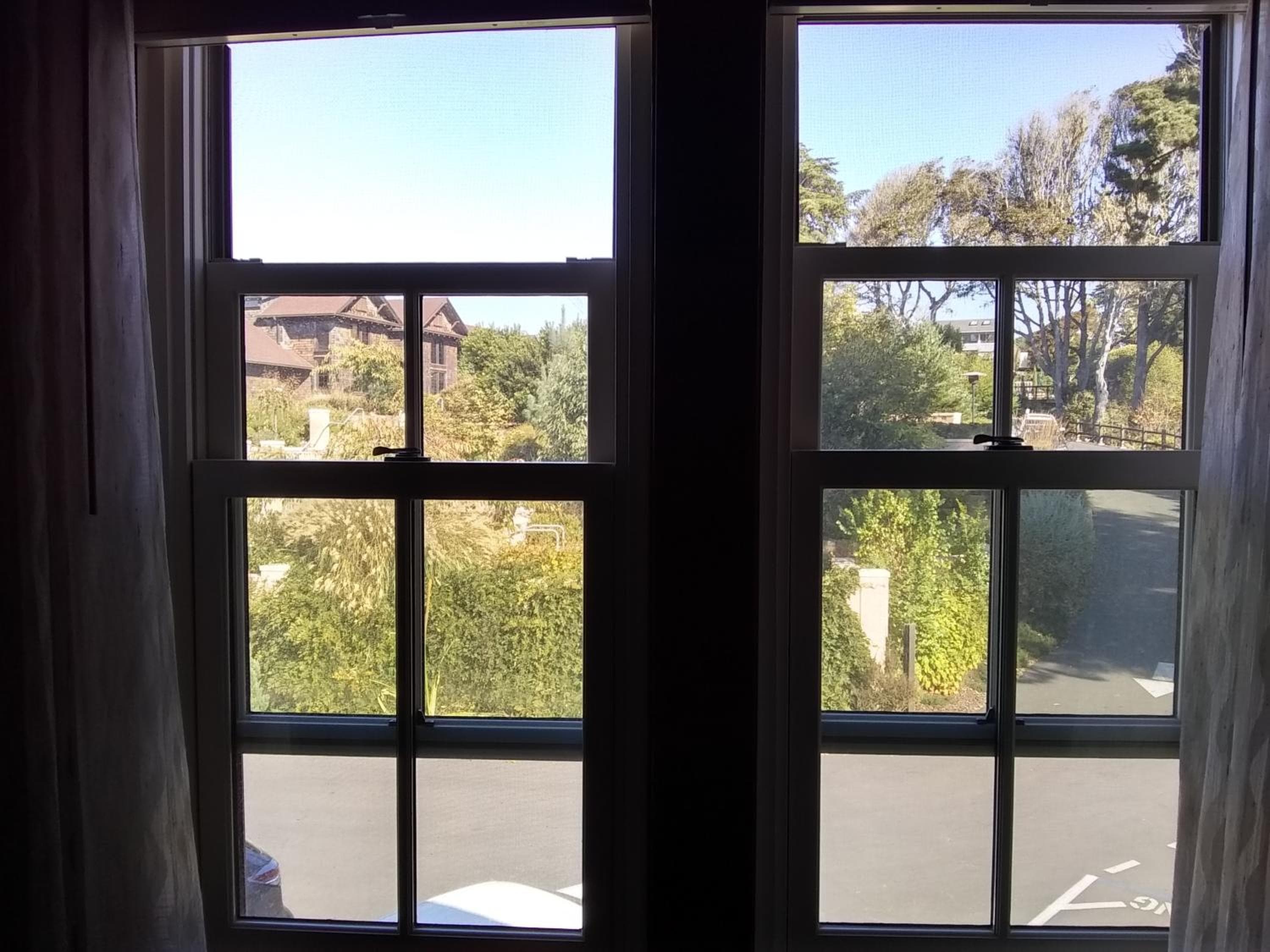 Noyo Harbor Inn