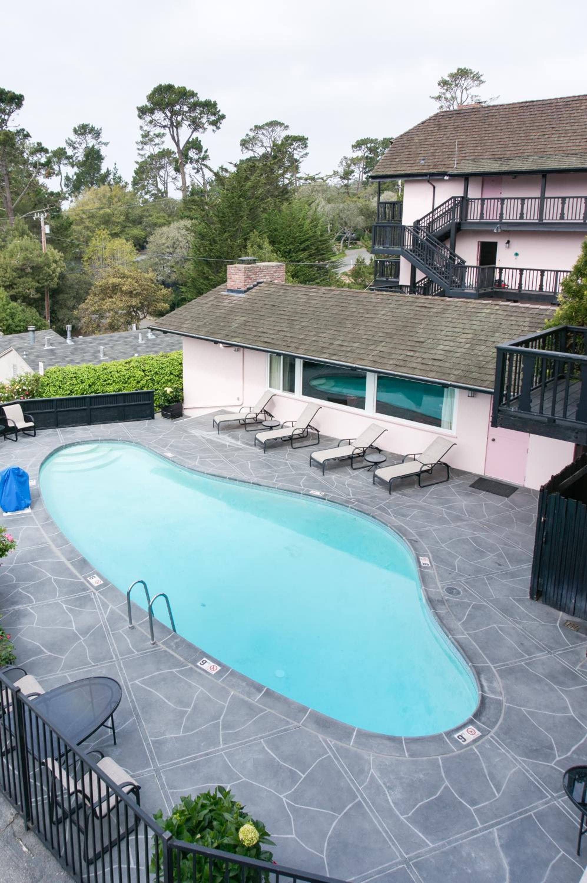 Hofsas House
