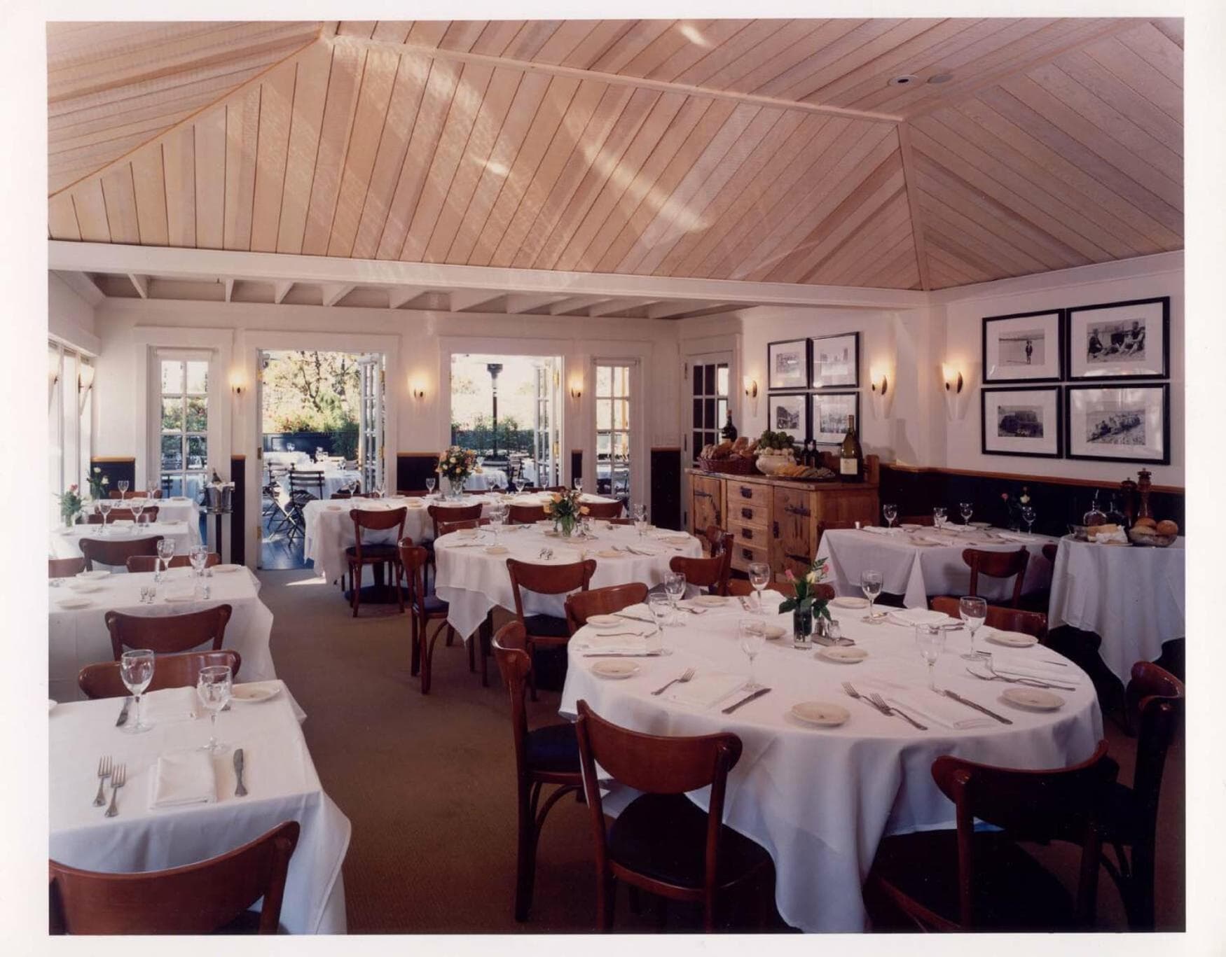 Tally Ho Inn
