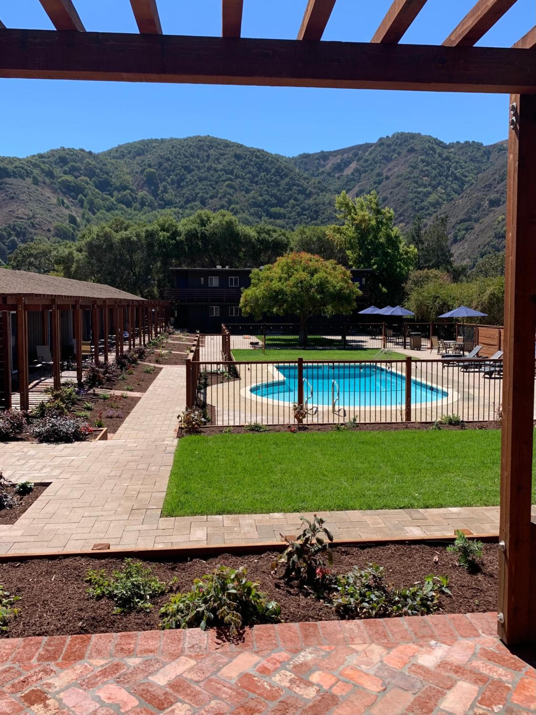 Hidden Valley Inn