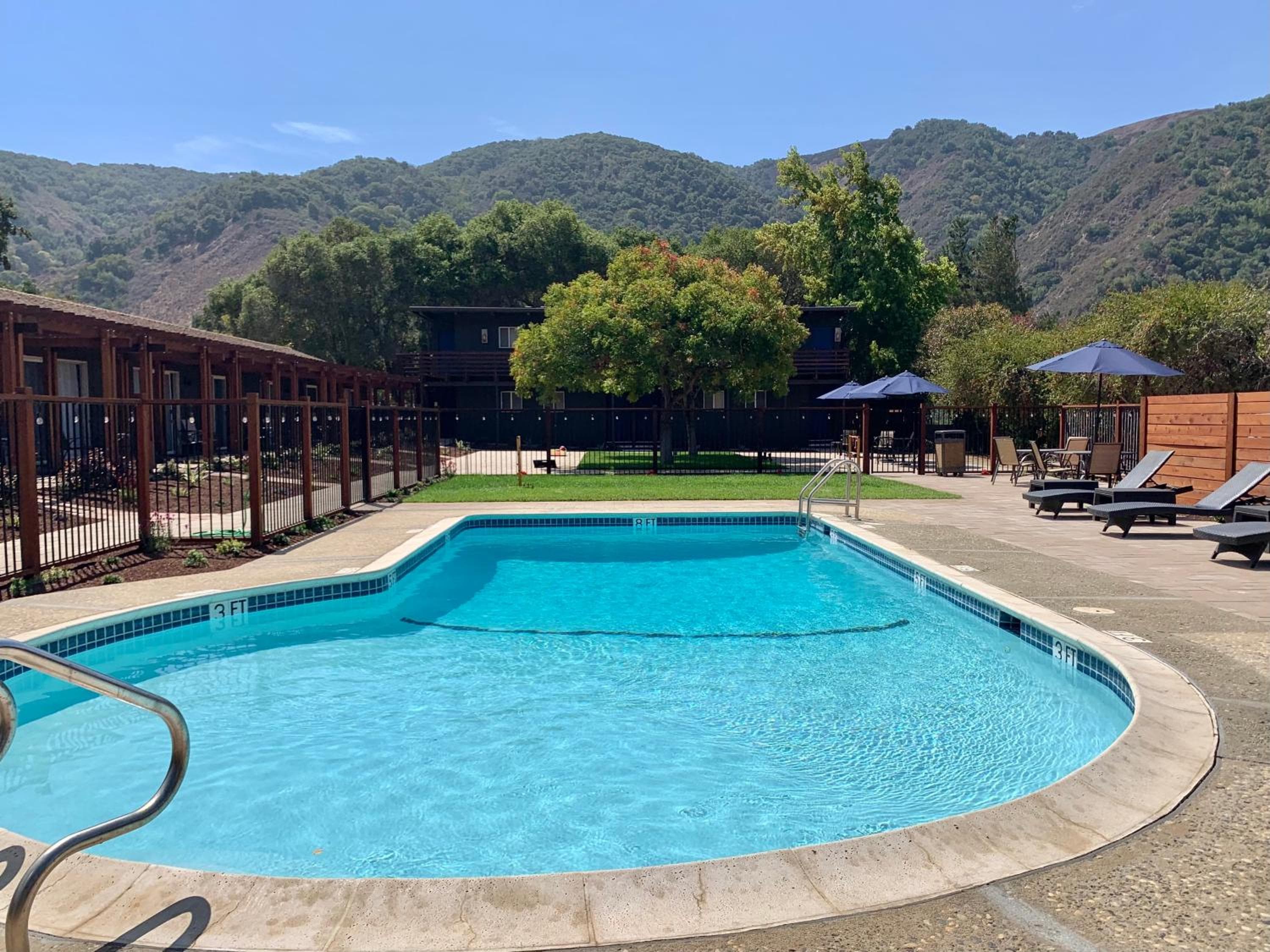 Hidden Valley Inn
