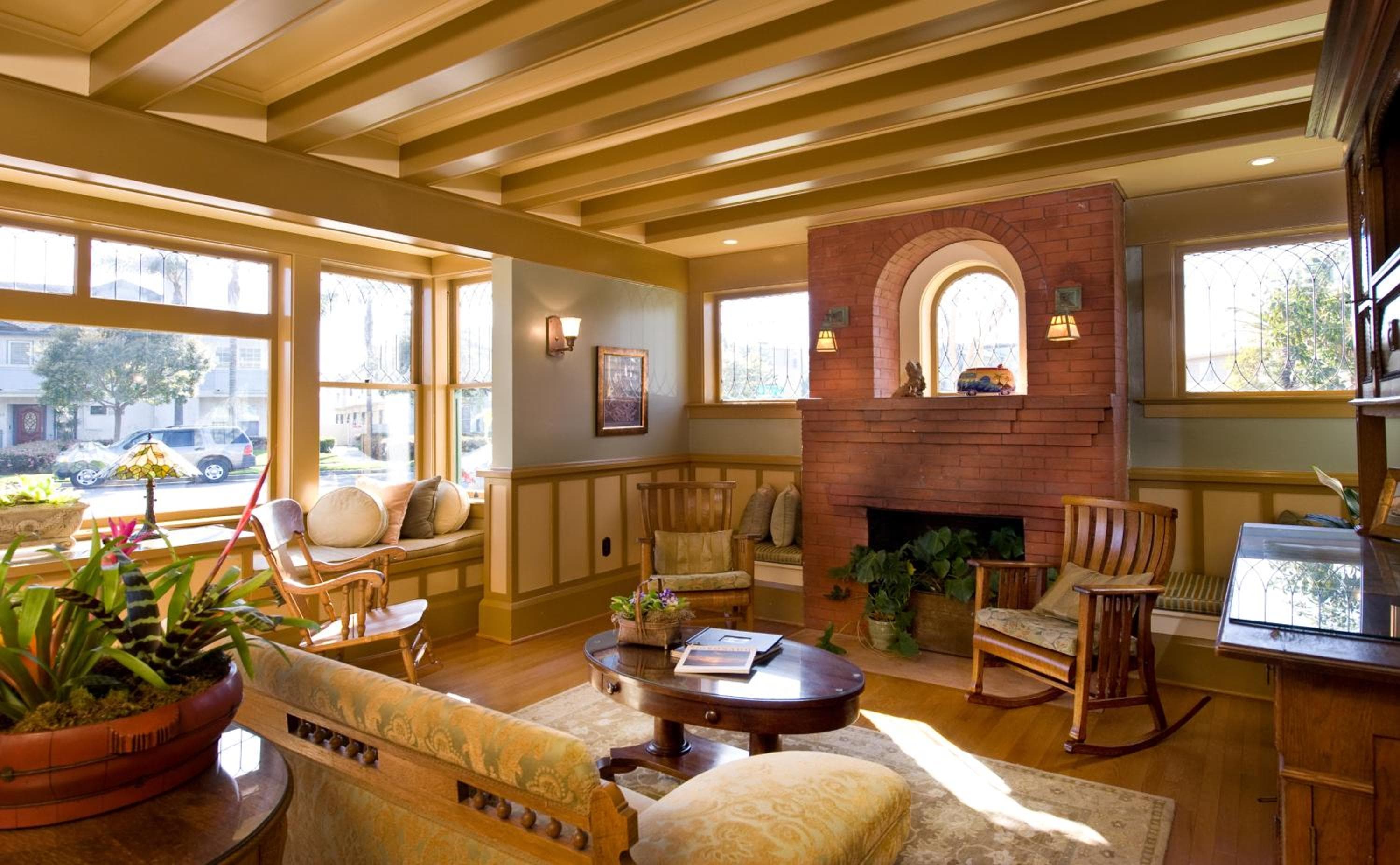 1906 Lodge