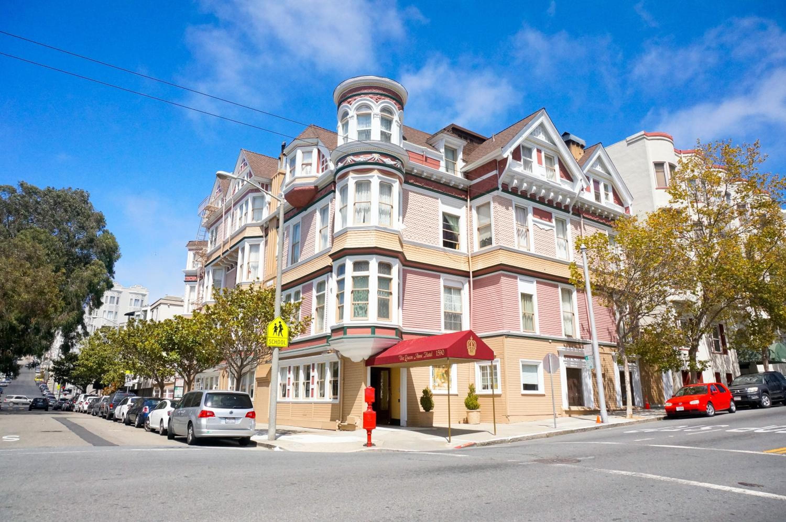 Queen Anne Hotel