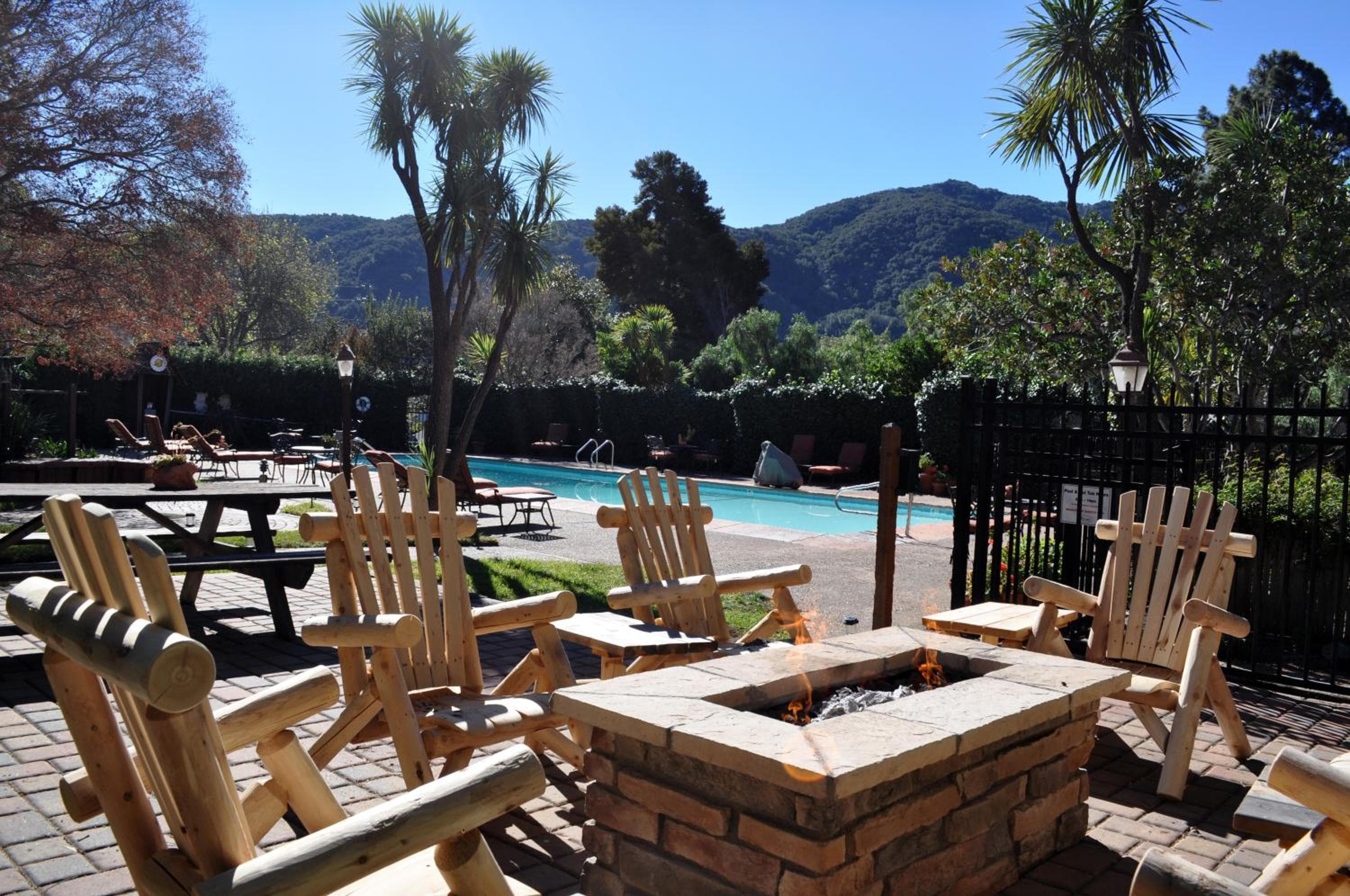 Carmel Valley Lodge