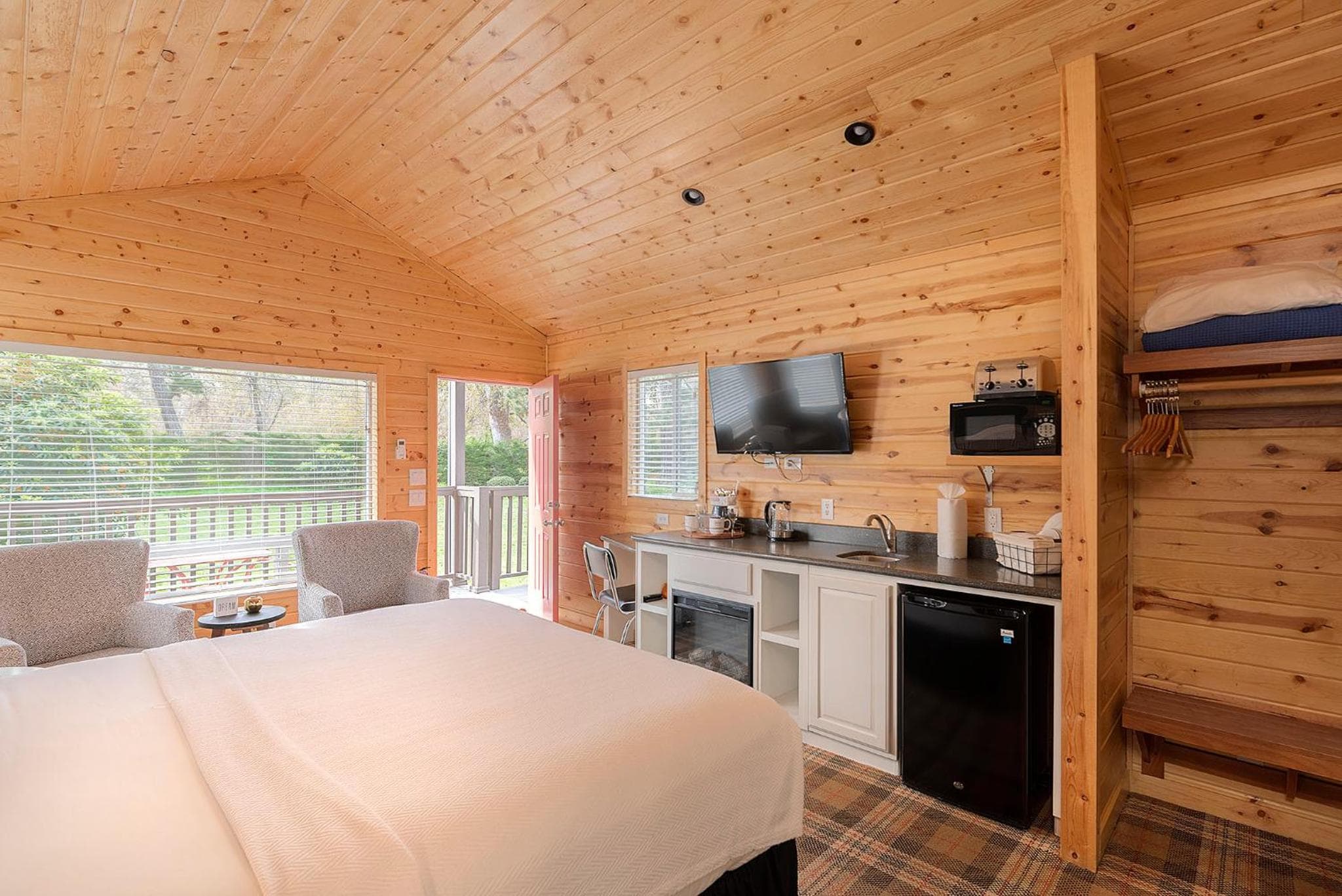 Carmel River Inn