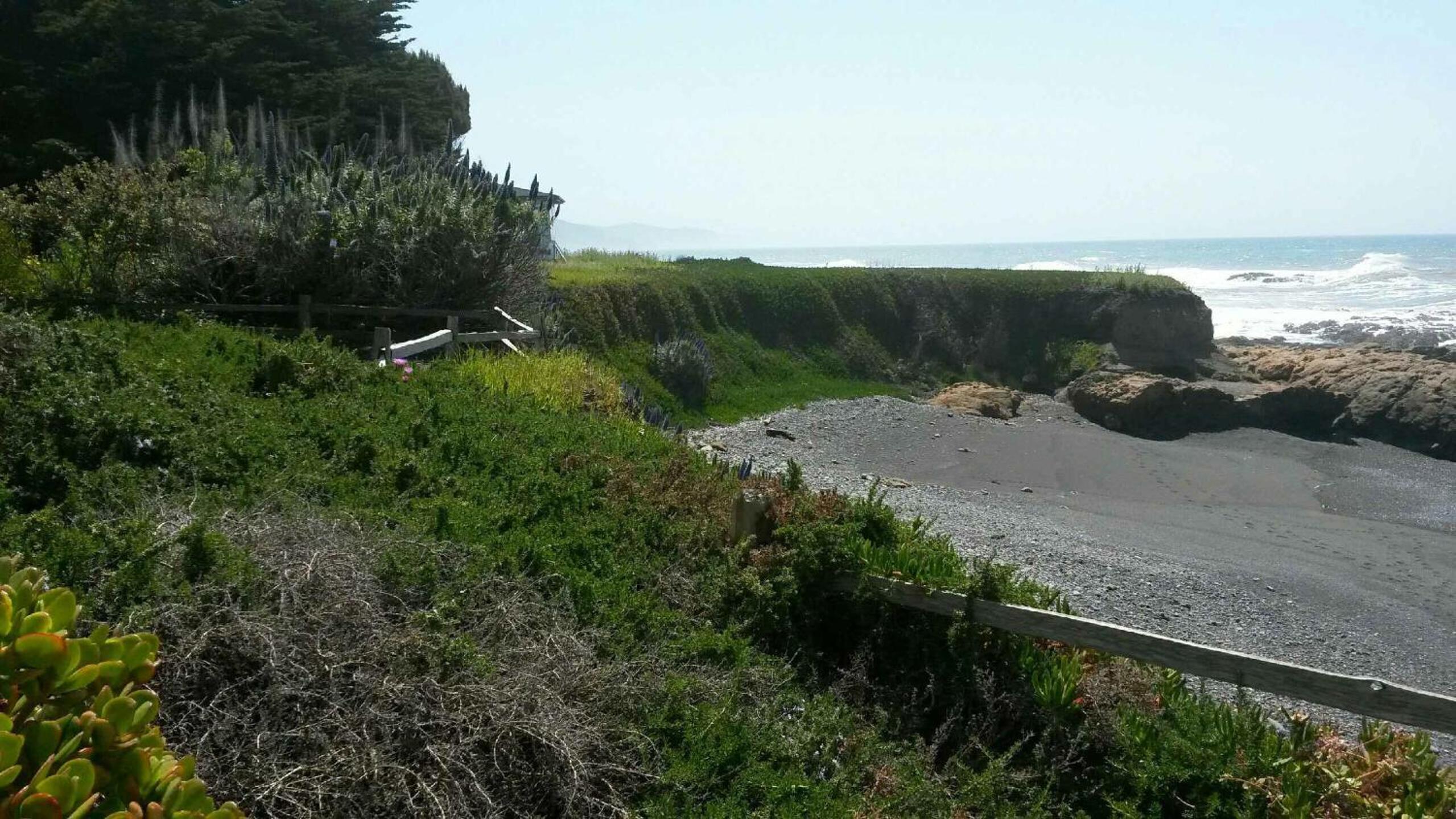 Oceanfront Inn at Shelter Cove