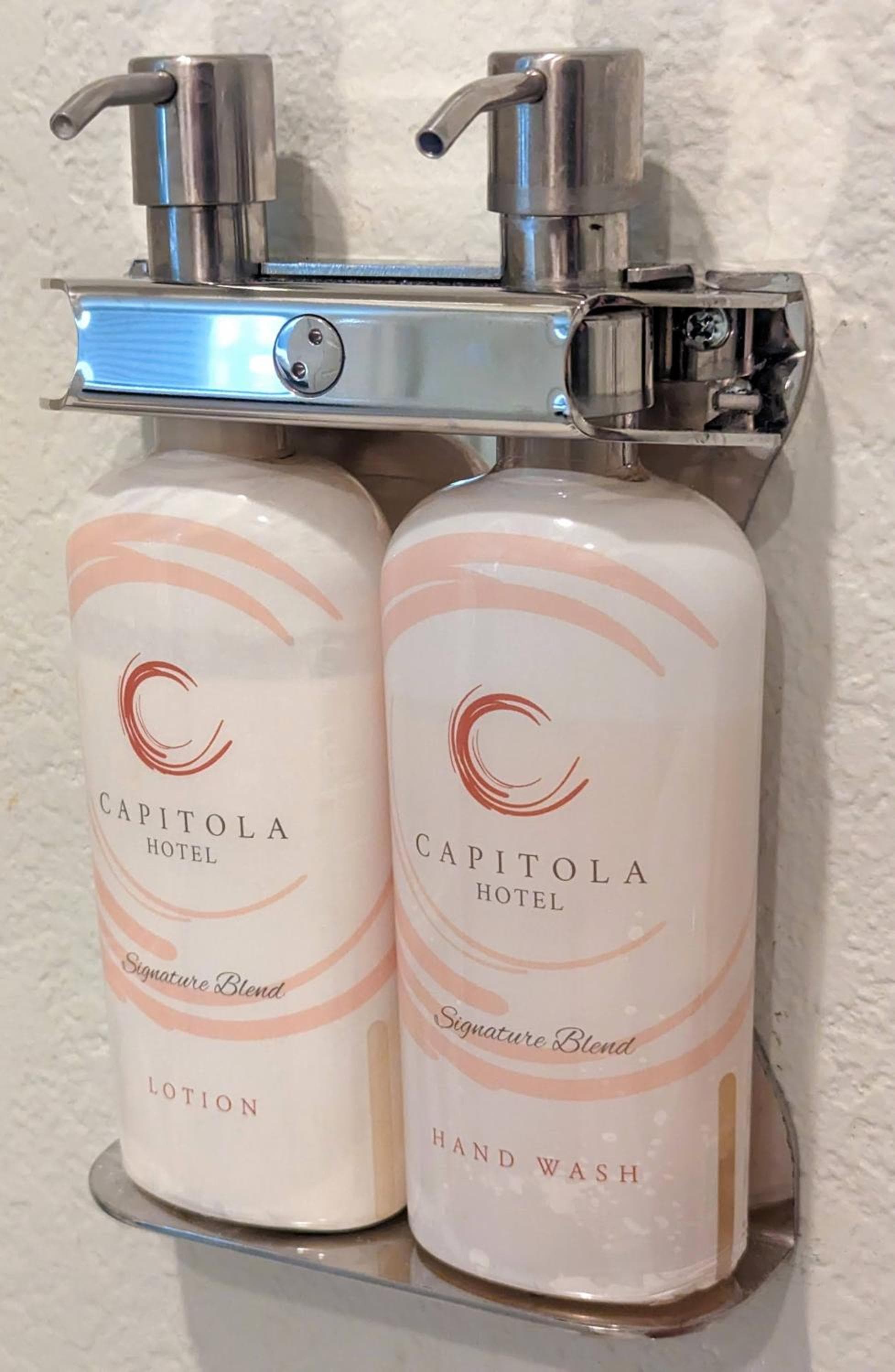 Capitola Hotel