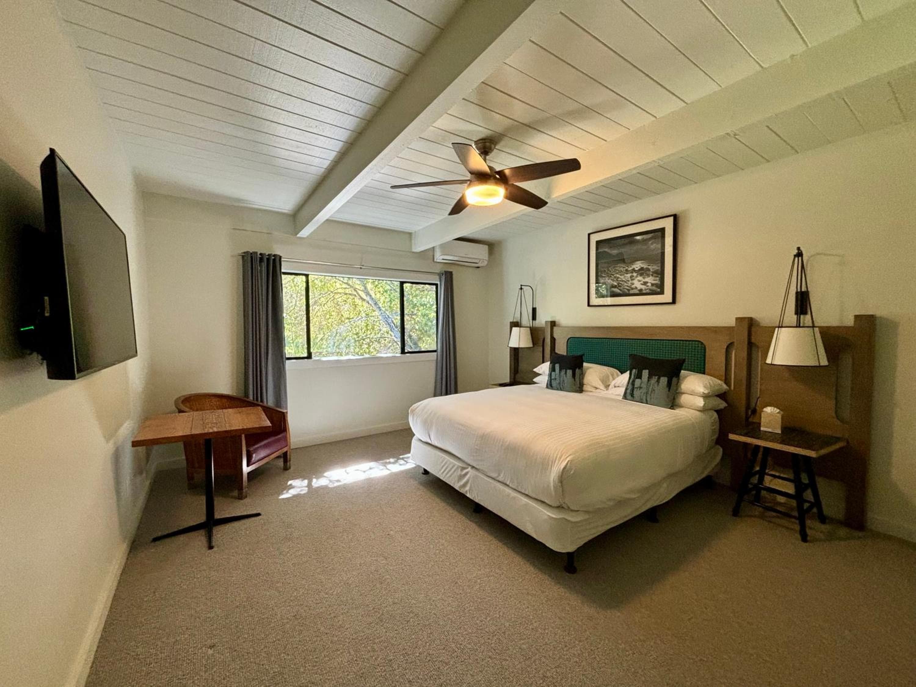 Hidden Valley Inn