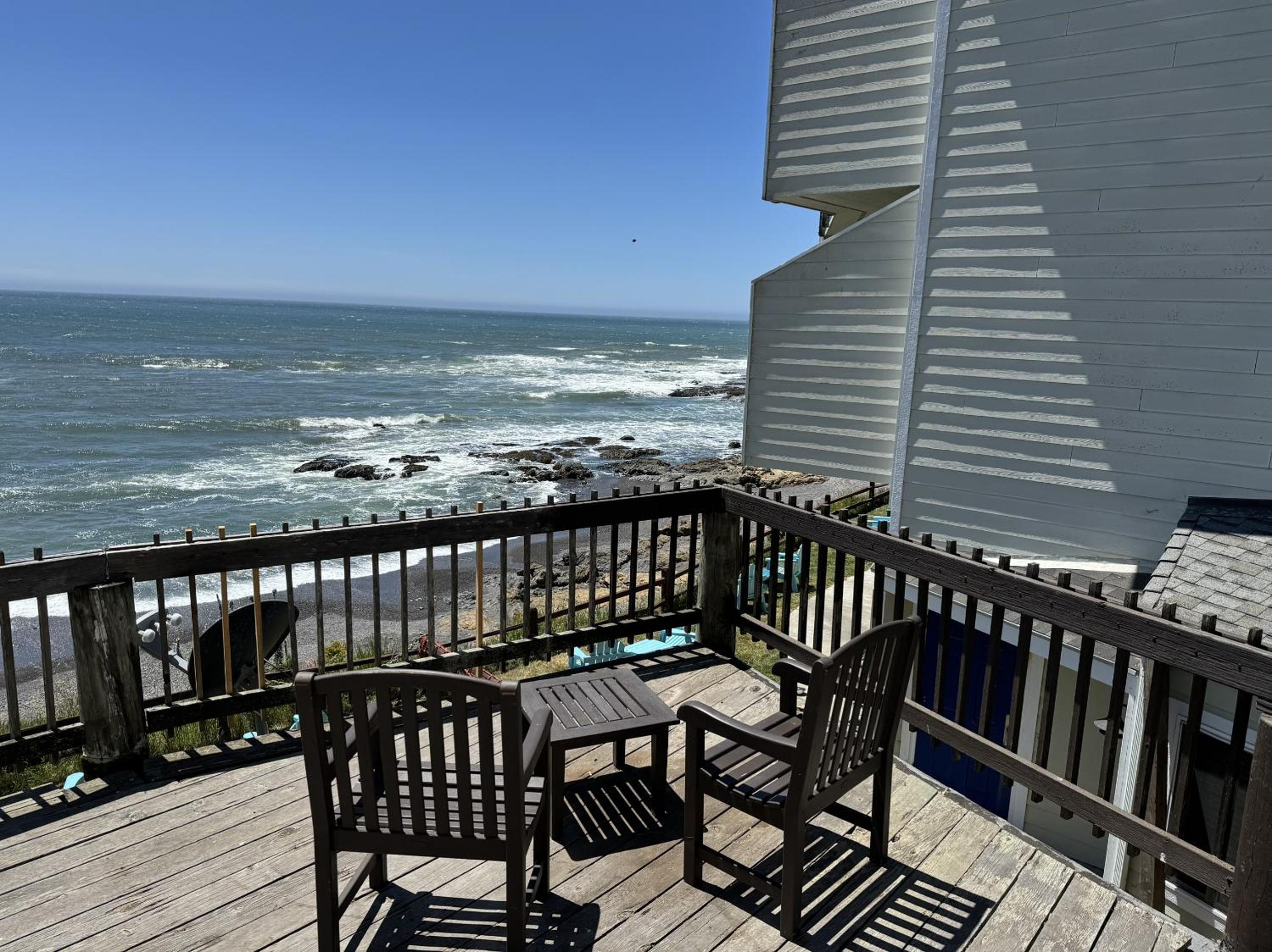 Oceanfront Inn at Shelter Cove
