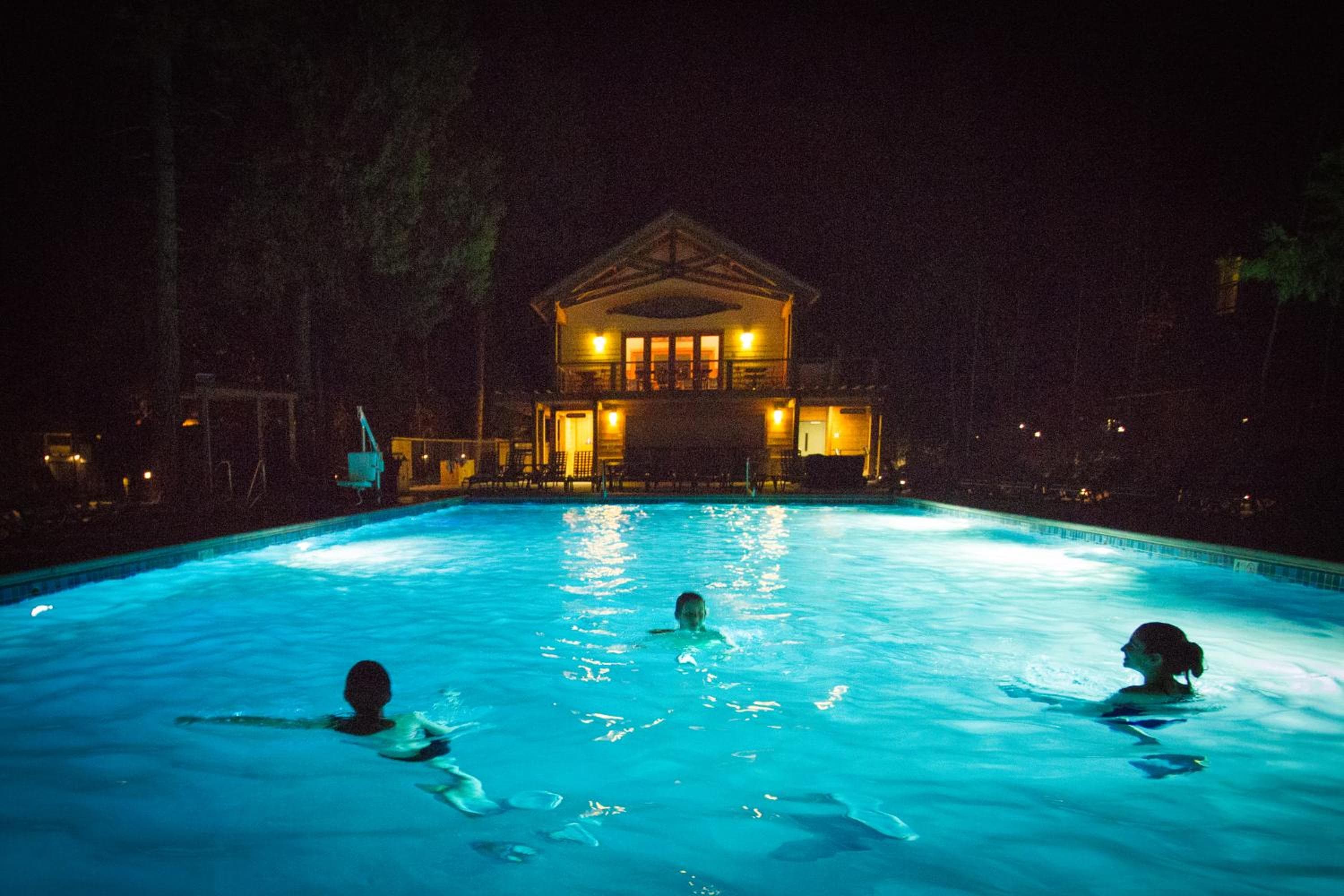 Evergreen Lodge at Yosemite