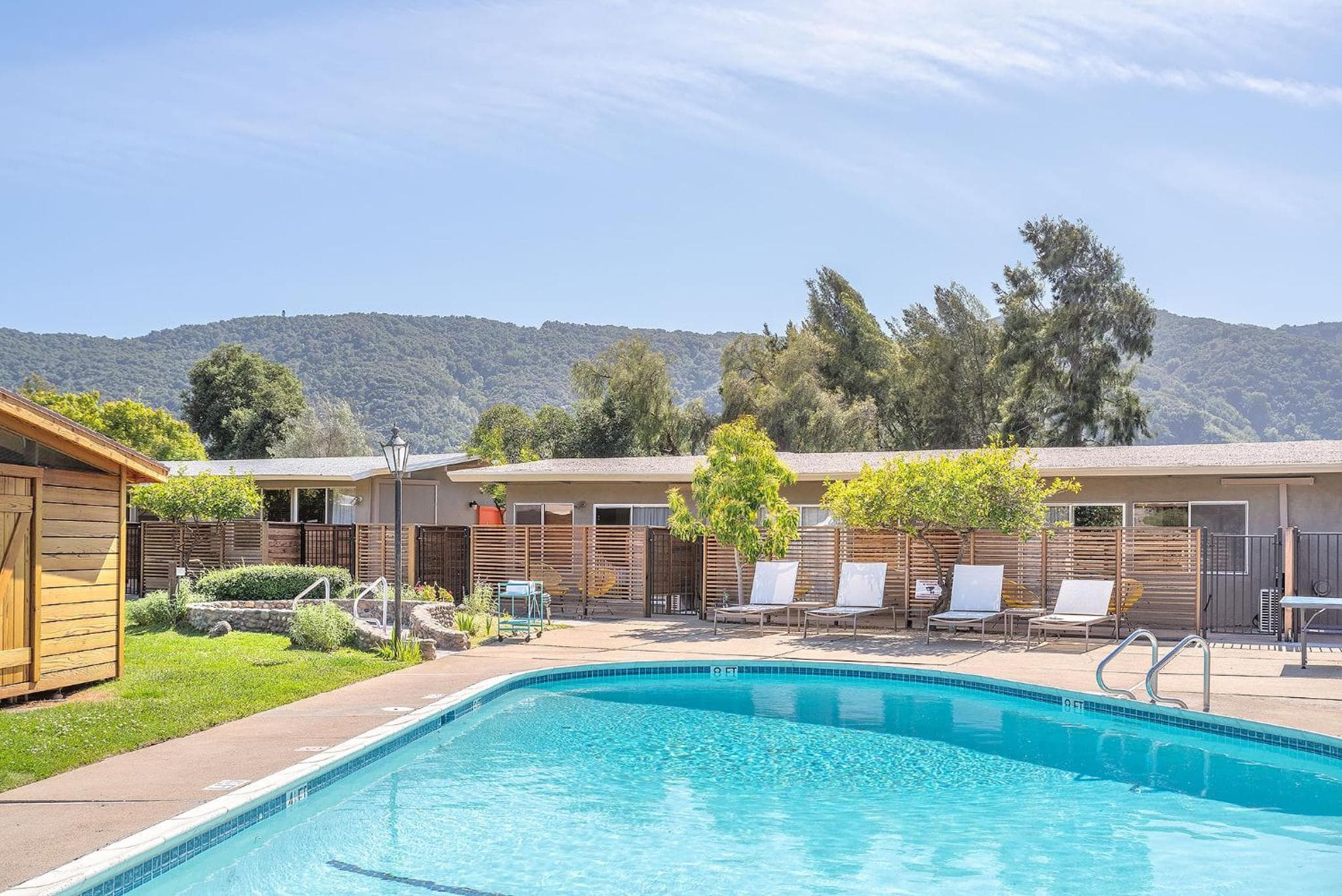 Contenta Inn