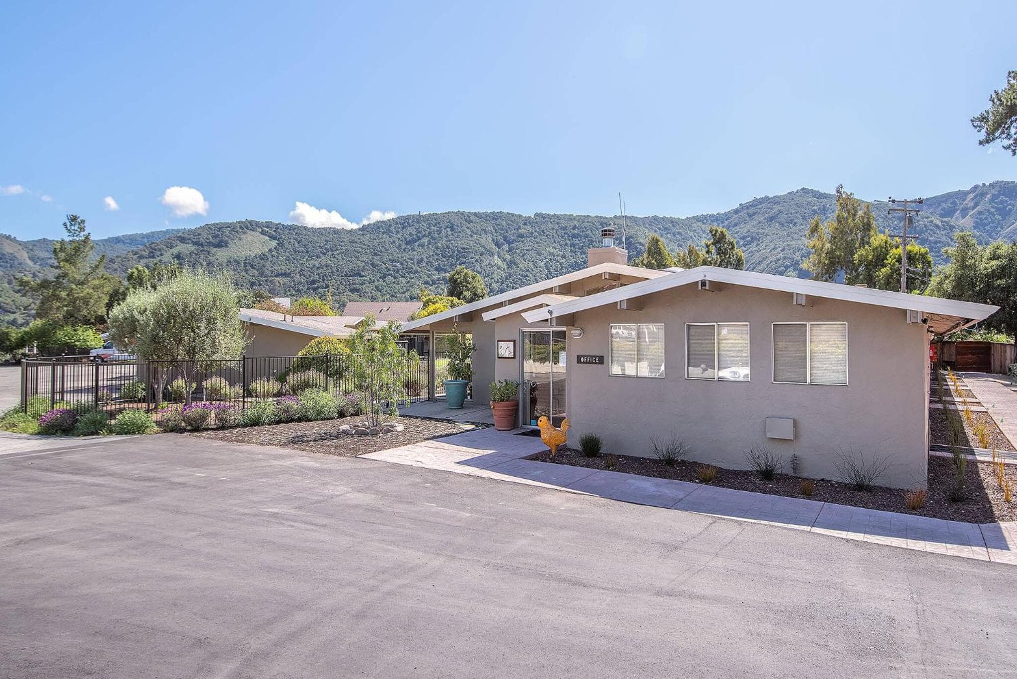 Contenta Inn