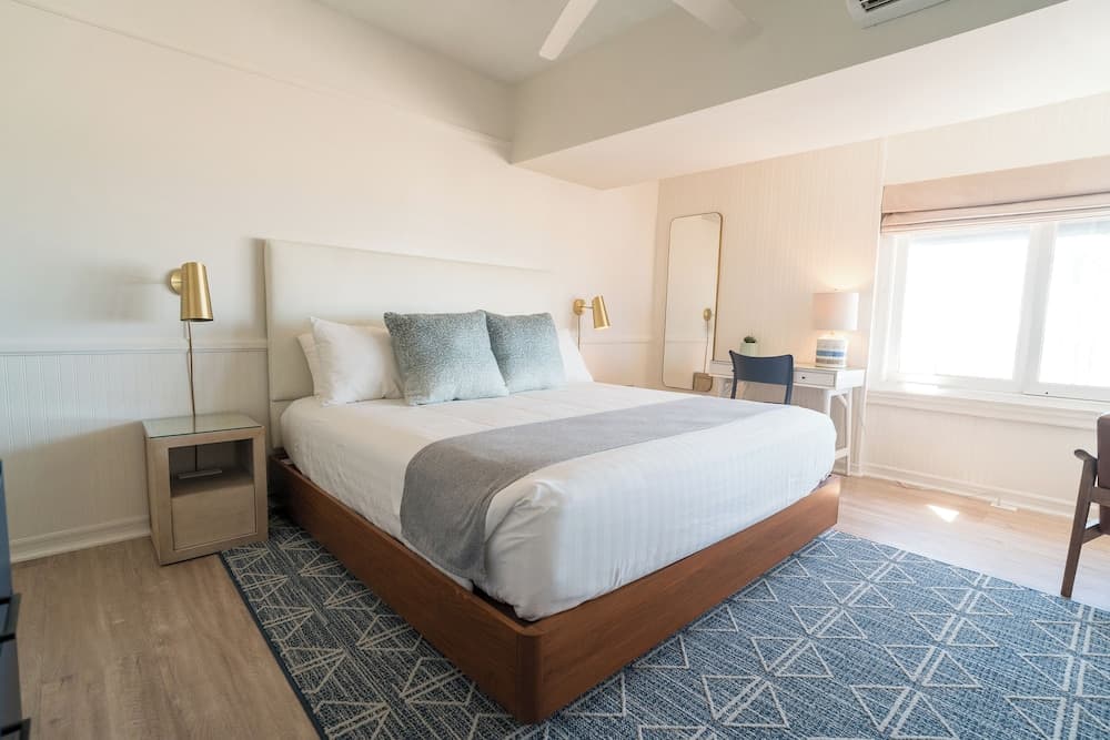 Newport Beach Hotel