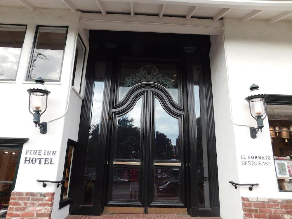 Pine Inn
